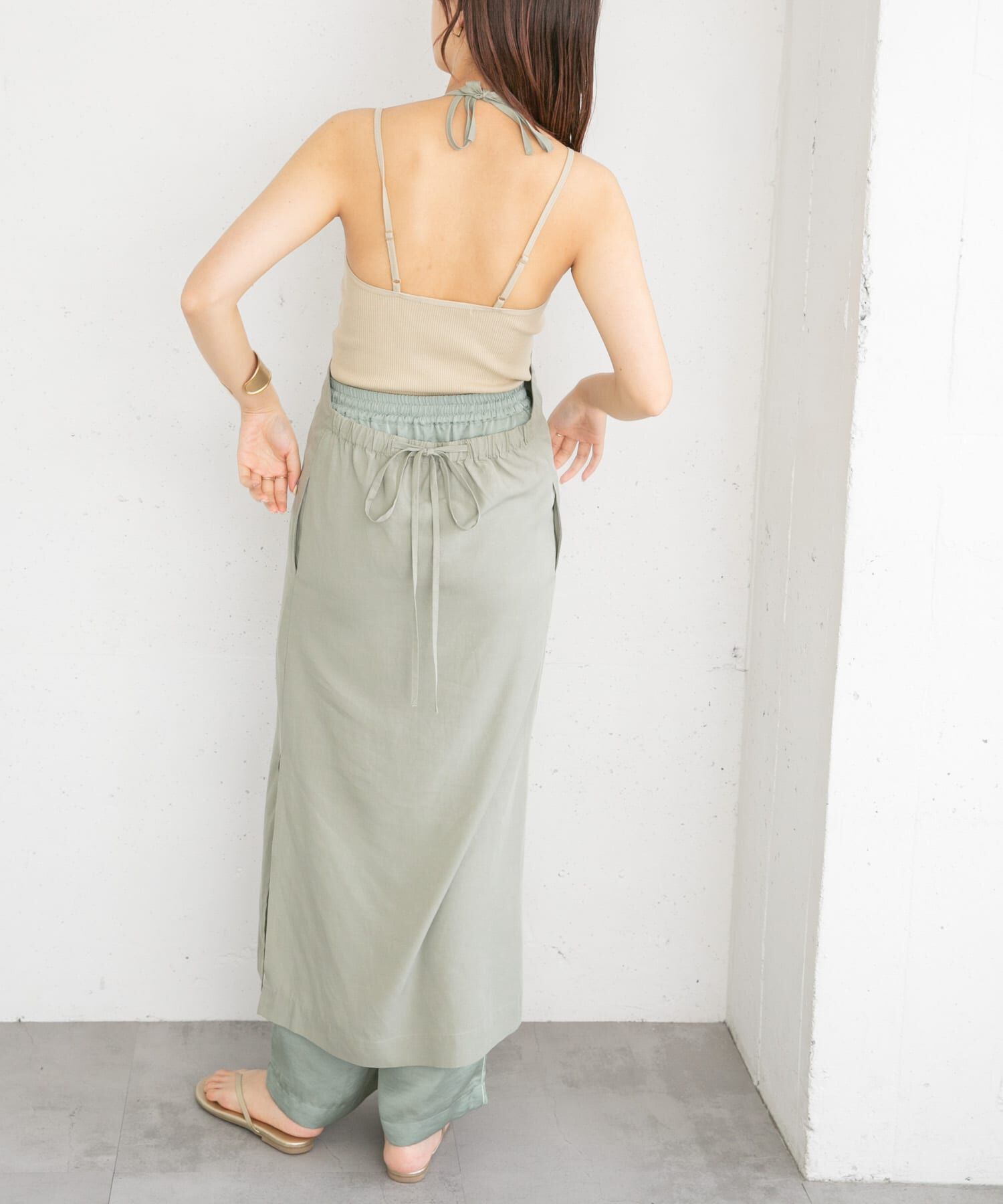  「エプロンワンピース」|ワンピース|