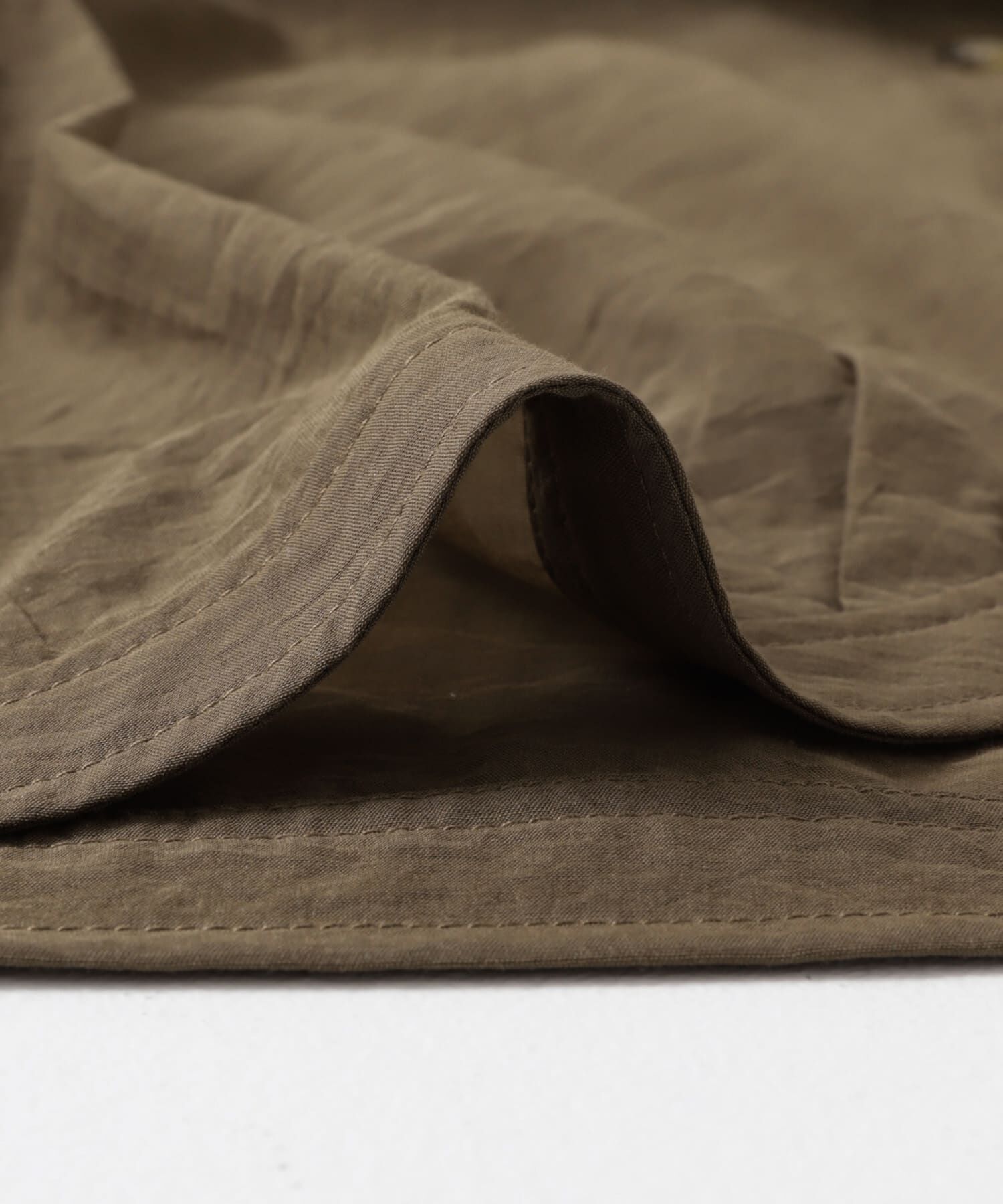  「ショルダータックコンパクトシャツ」|シャツ・ブラウス|