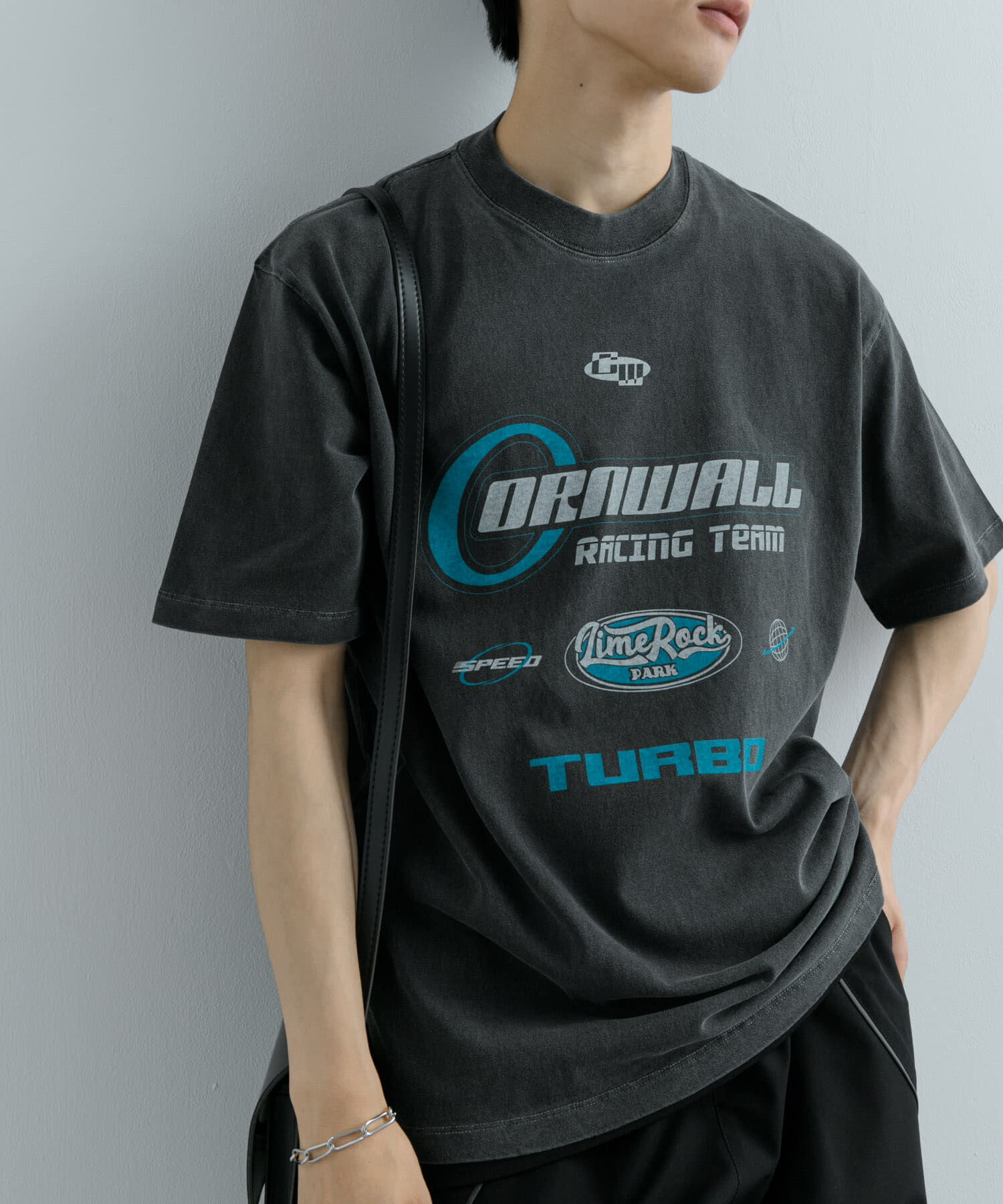 SENSE OF PLACE by URBAN RESEARCH「フェードロゴグラフィックTシャツ(5分袖)」|Tシャツ・カットソー|