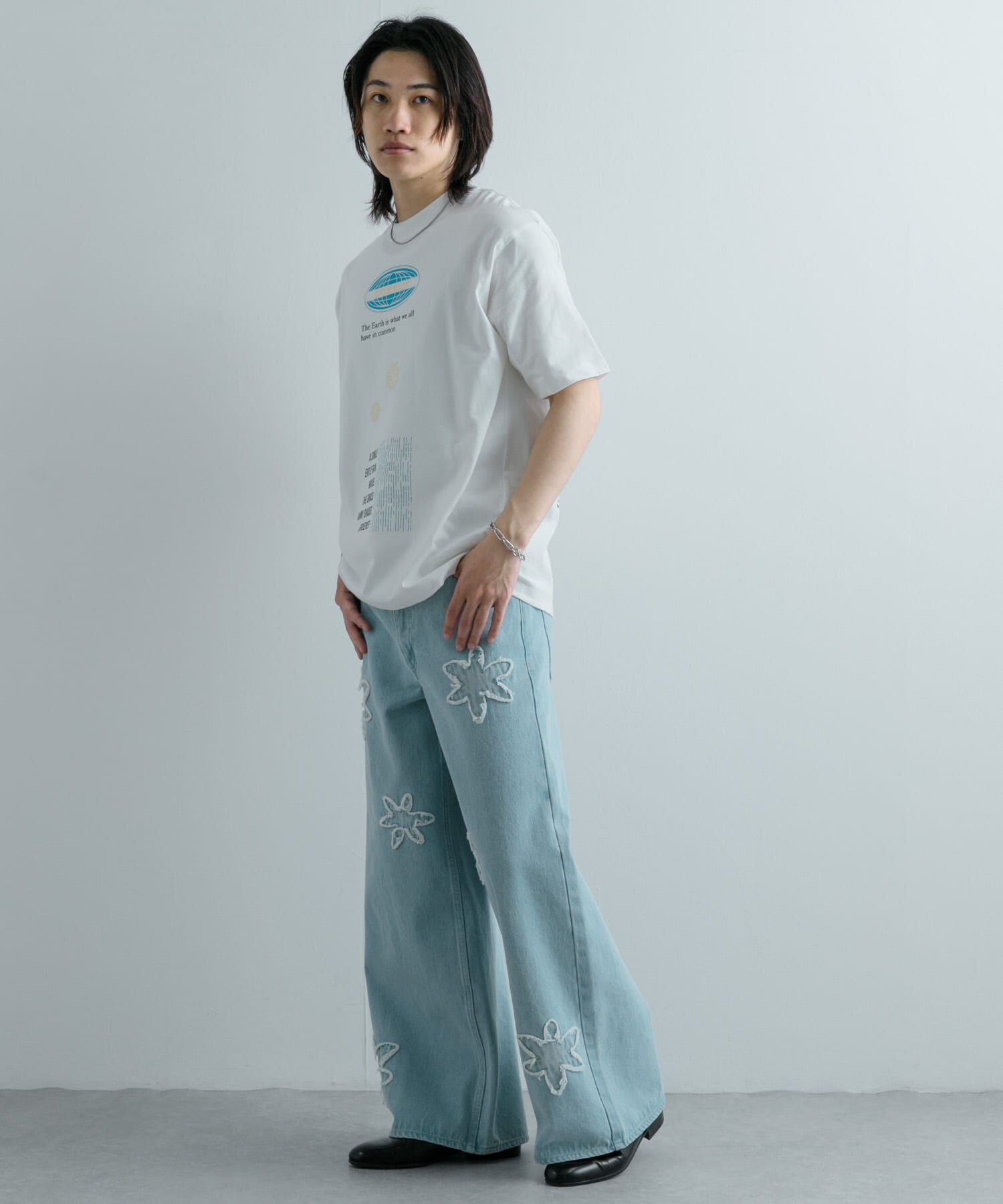 SENSE OF PLACE by URBAN RESEARCH「ロゴグラフィックTシャツ(5分袖) A」|Tシャツ・カットソー|