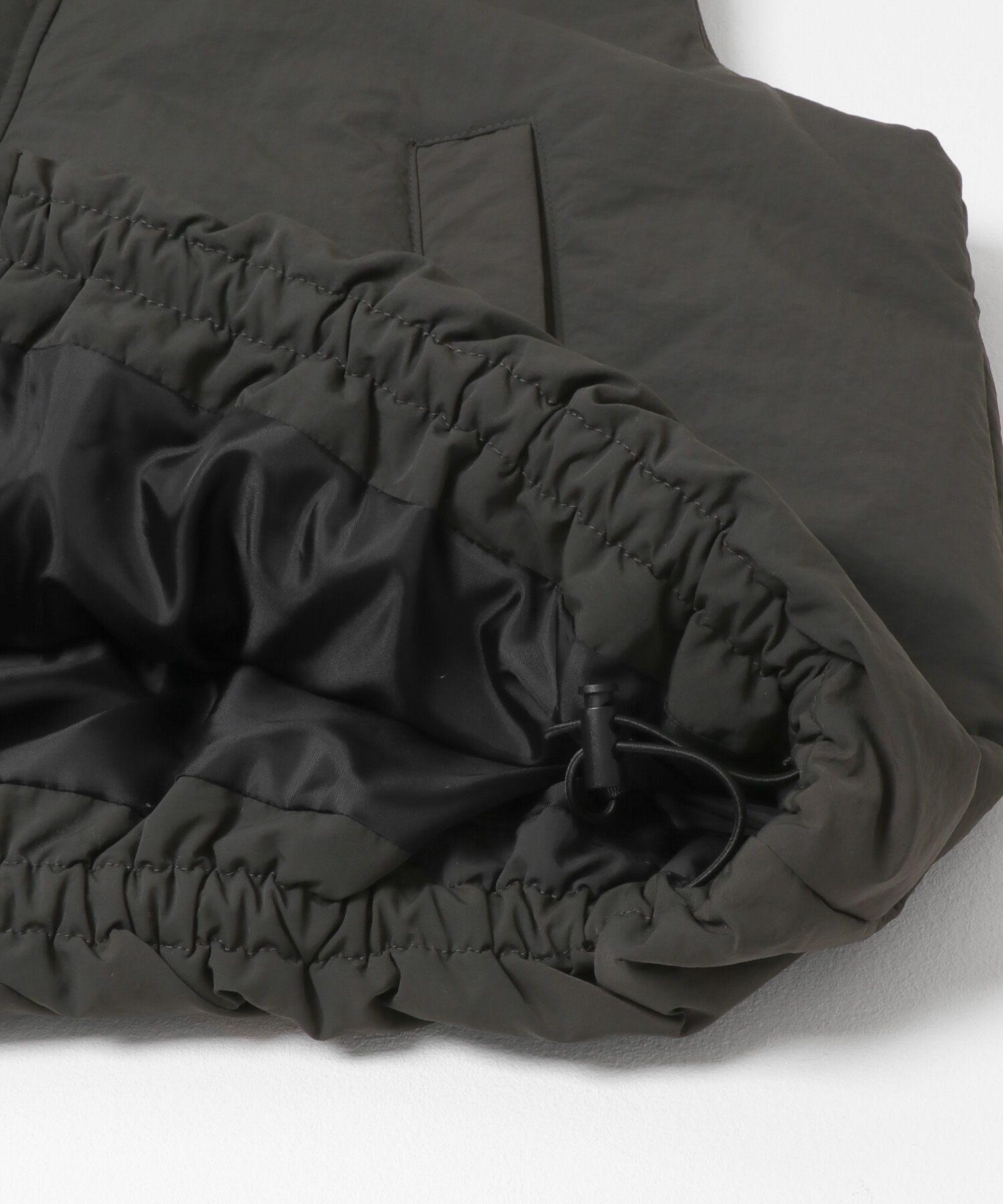 SENSE OF PLACE by URBAN RESEARCH「ナイロンユーティリティーベスト」|ダウンベスト・ベスト|