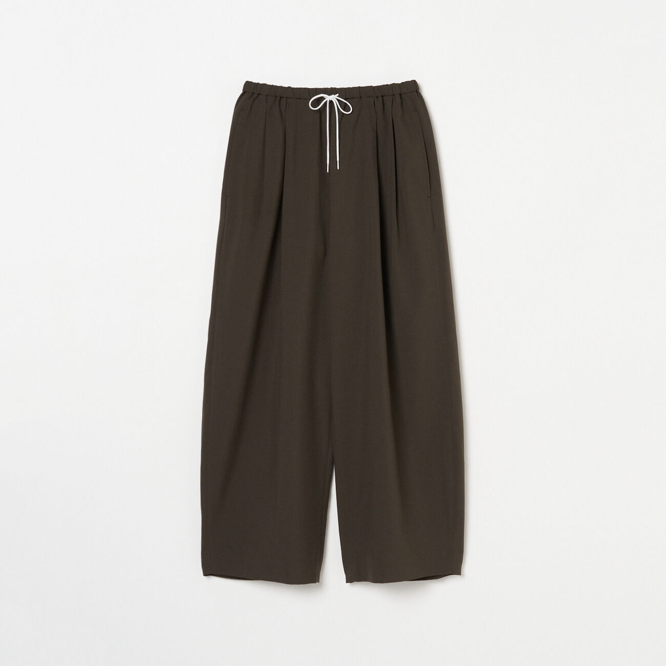 HELIOPOLE「HELIOPOLE BARREL LEG TUCK PANTS」|チノ|ダークブラウン