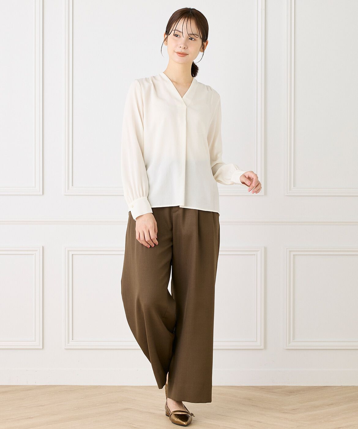 INED「Vネックブラウス」|シャツ・ブラウス|