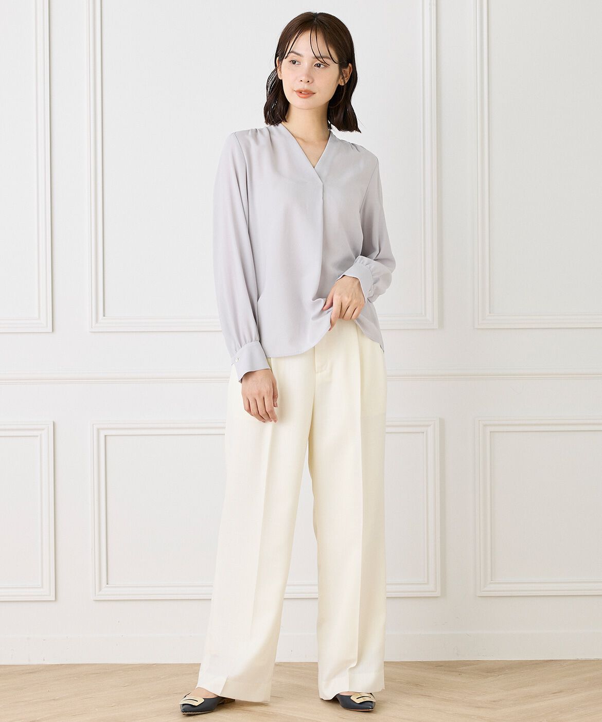 INED「Vネックブラウス」|シャツ・ブラウス|