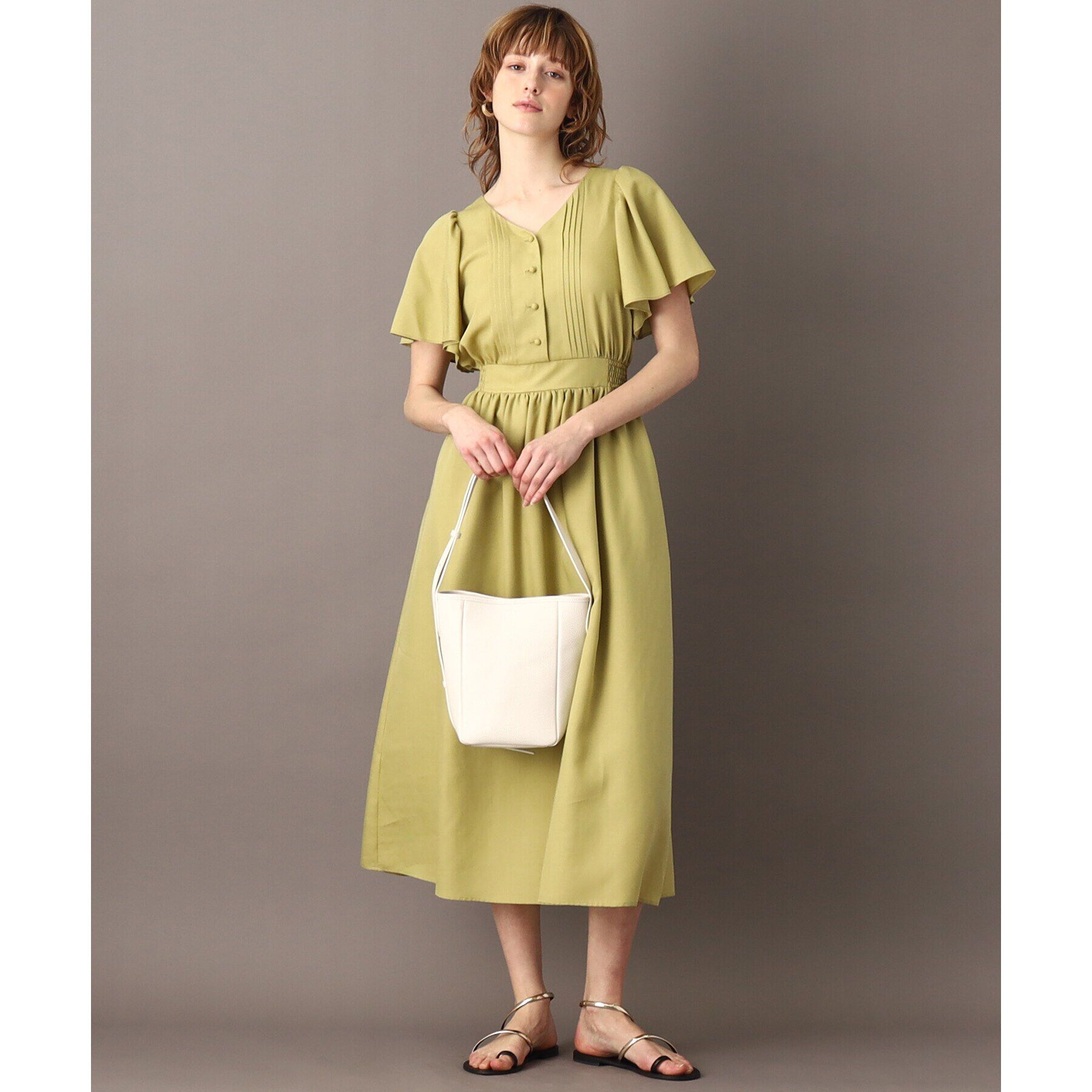 DRESSTERIOR「【袖コンシャス/洗える/ウエストゴム】フレアスリーブウエストシャーリングワンピース」|ワンピース|