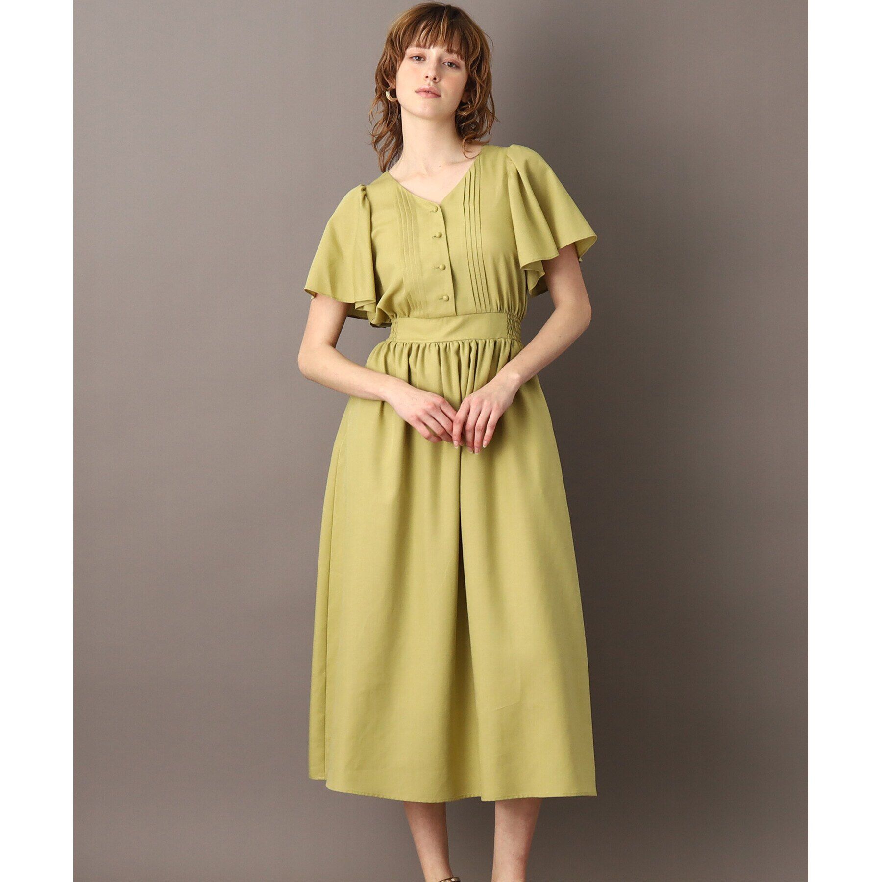 DRESSTERIOR「【袖コンシャス/洗える/ウエストゴム】フレアスリーブウエストシャーリングワンピース」|ワンピース|グリーン(025)