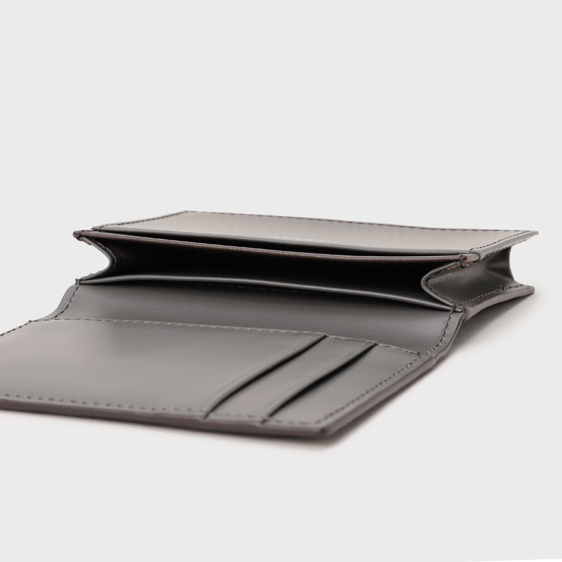 TAKEO KIKUCHI「【NEW レザーリップルシリーズ】名刺入れ」|名刺入れ・カードケース|