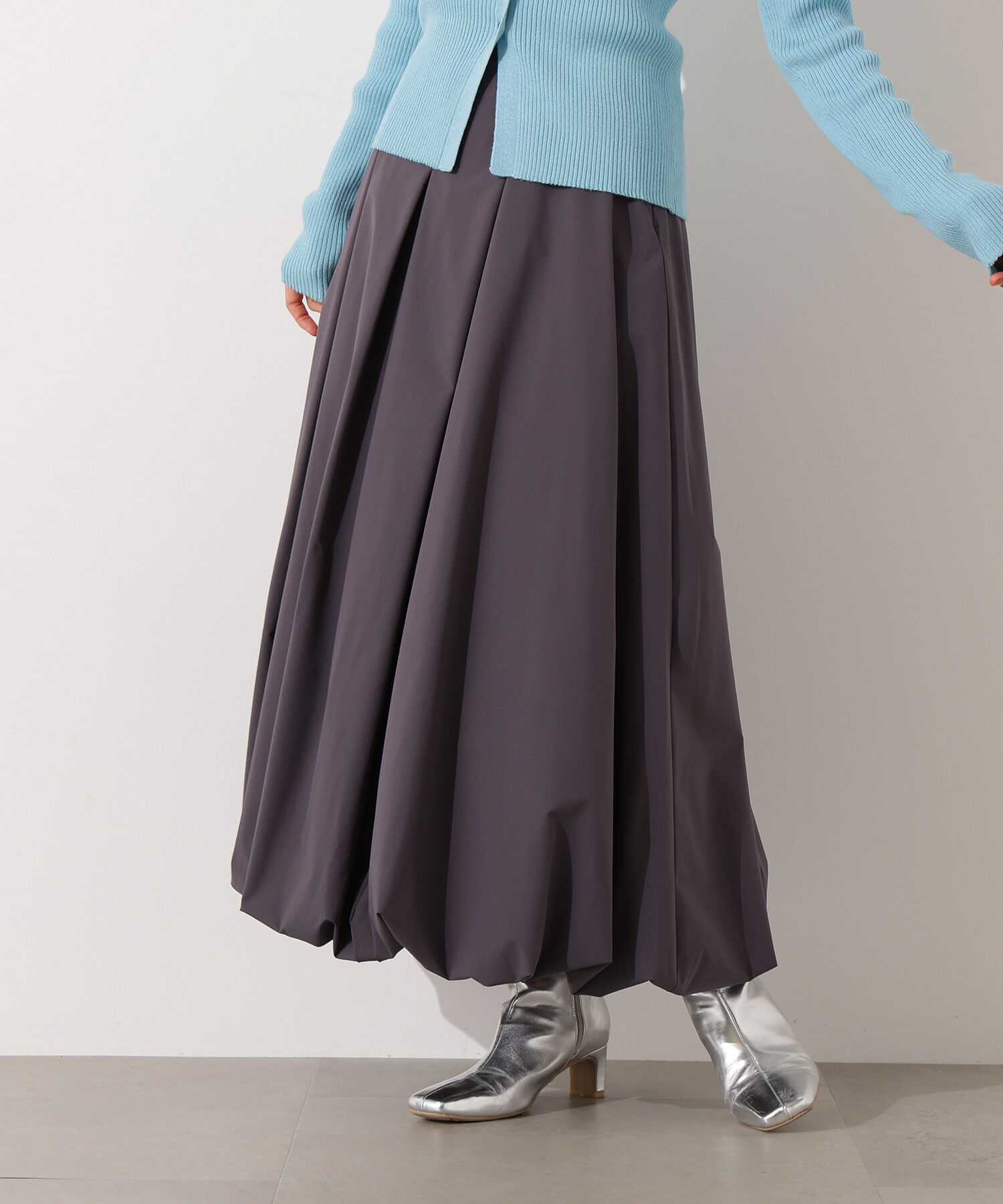  「バルーンタックスカート」|スカート|チャコール1