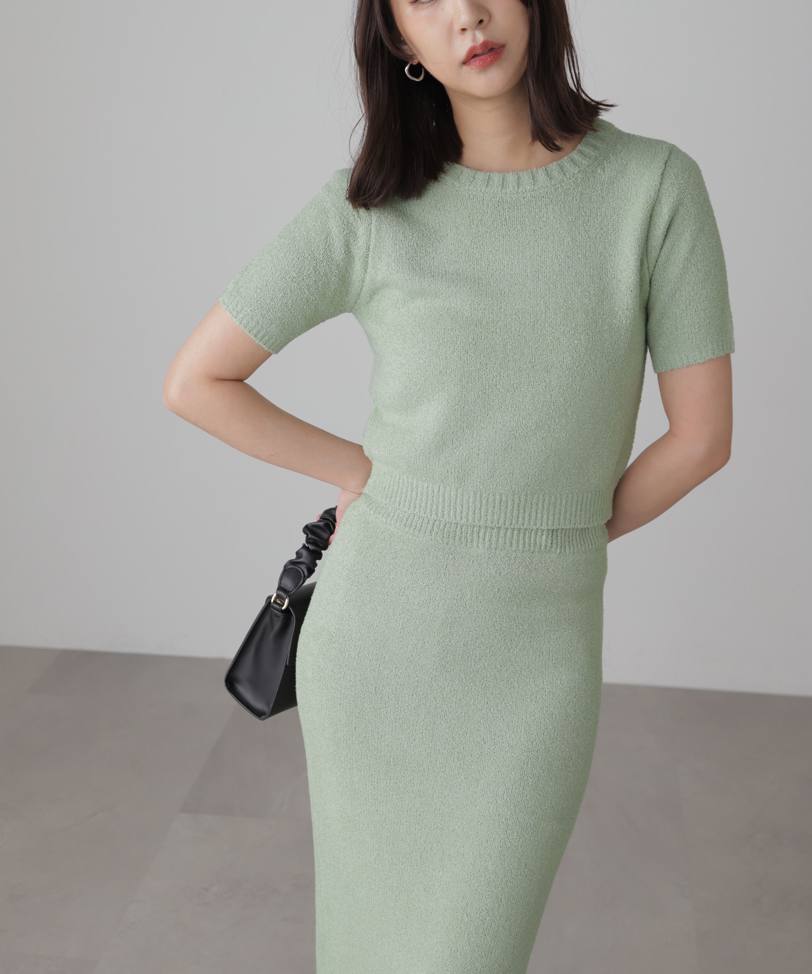  「コンパクト半袖ニット&times;ニットナロースカート」|ワンピース|