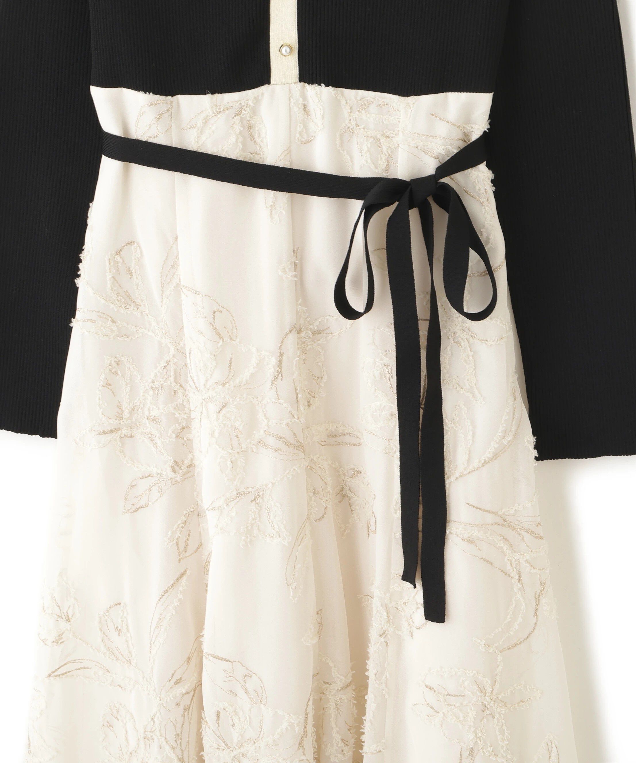  「モール刺繍ドッキングニットワンピース」|ワンピース|