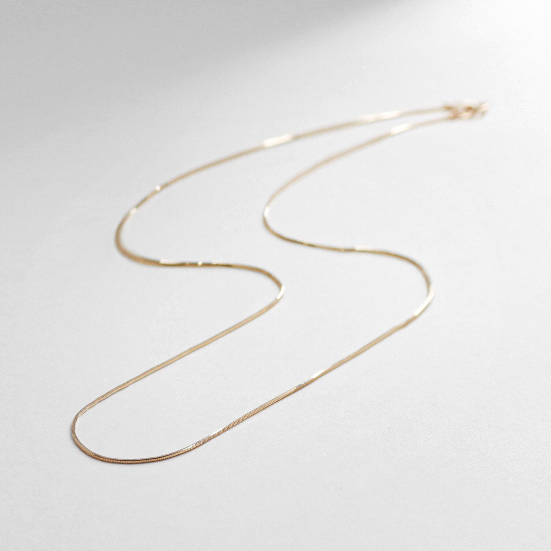 COCOSHNIK「K10コンパクトチェーン ネックレス」|ネックレス|