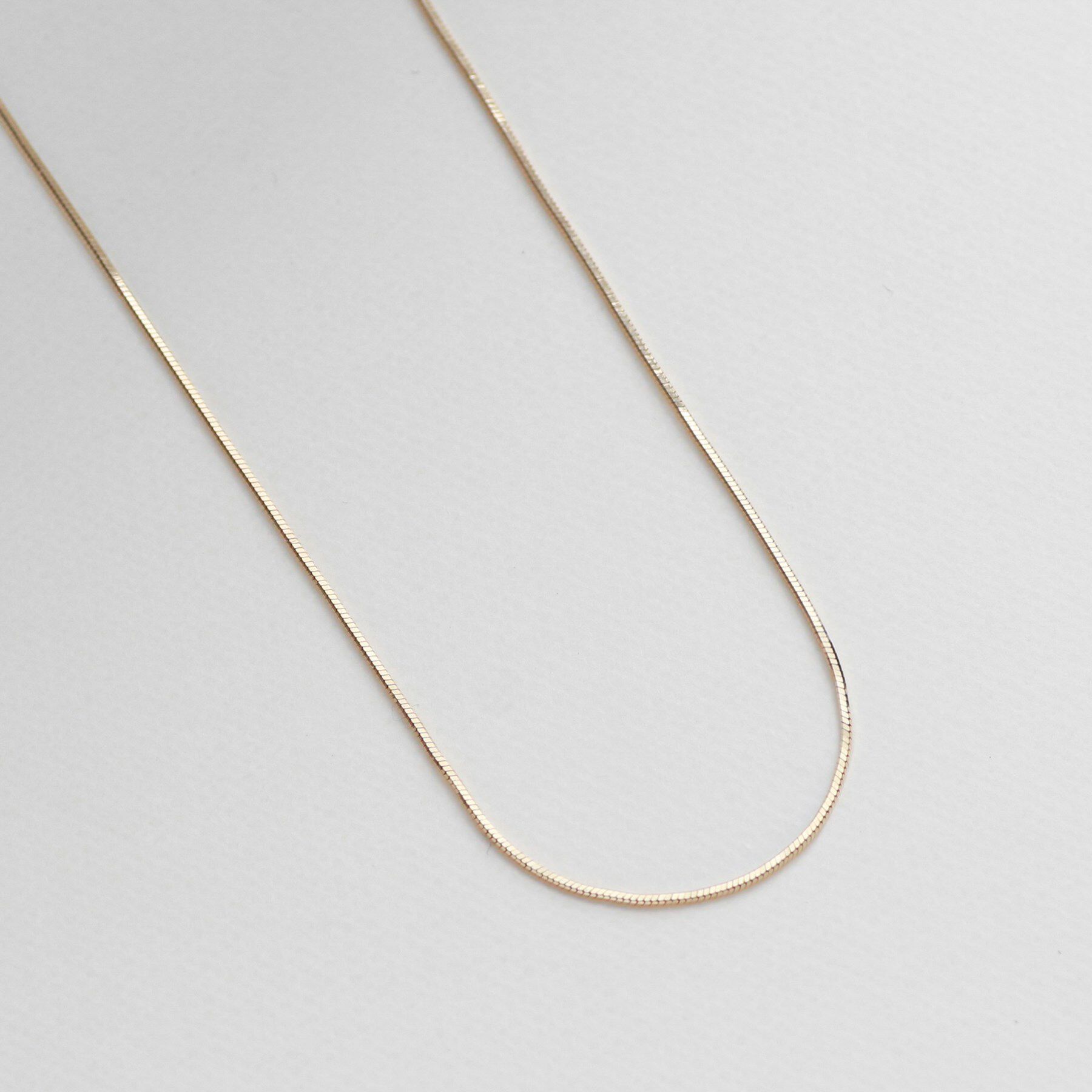 COCOSHNIK「K10コンパクトチェーン ネックレス」|ネックレス|