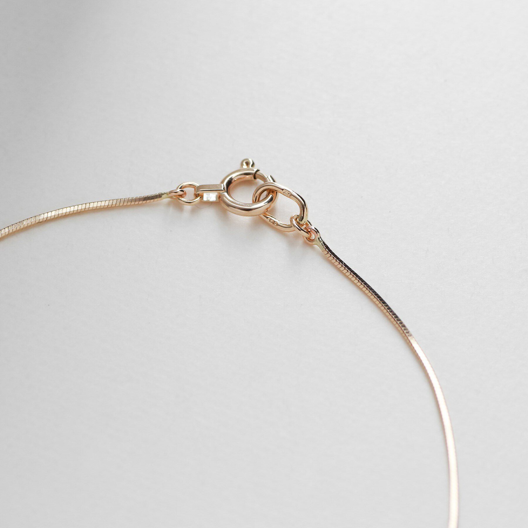 COCOSHNIK「K10コンパクトチェーン ネックレス」|ネックレス|