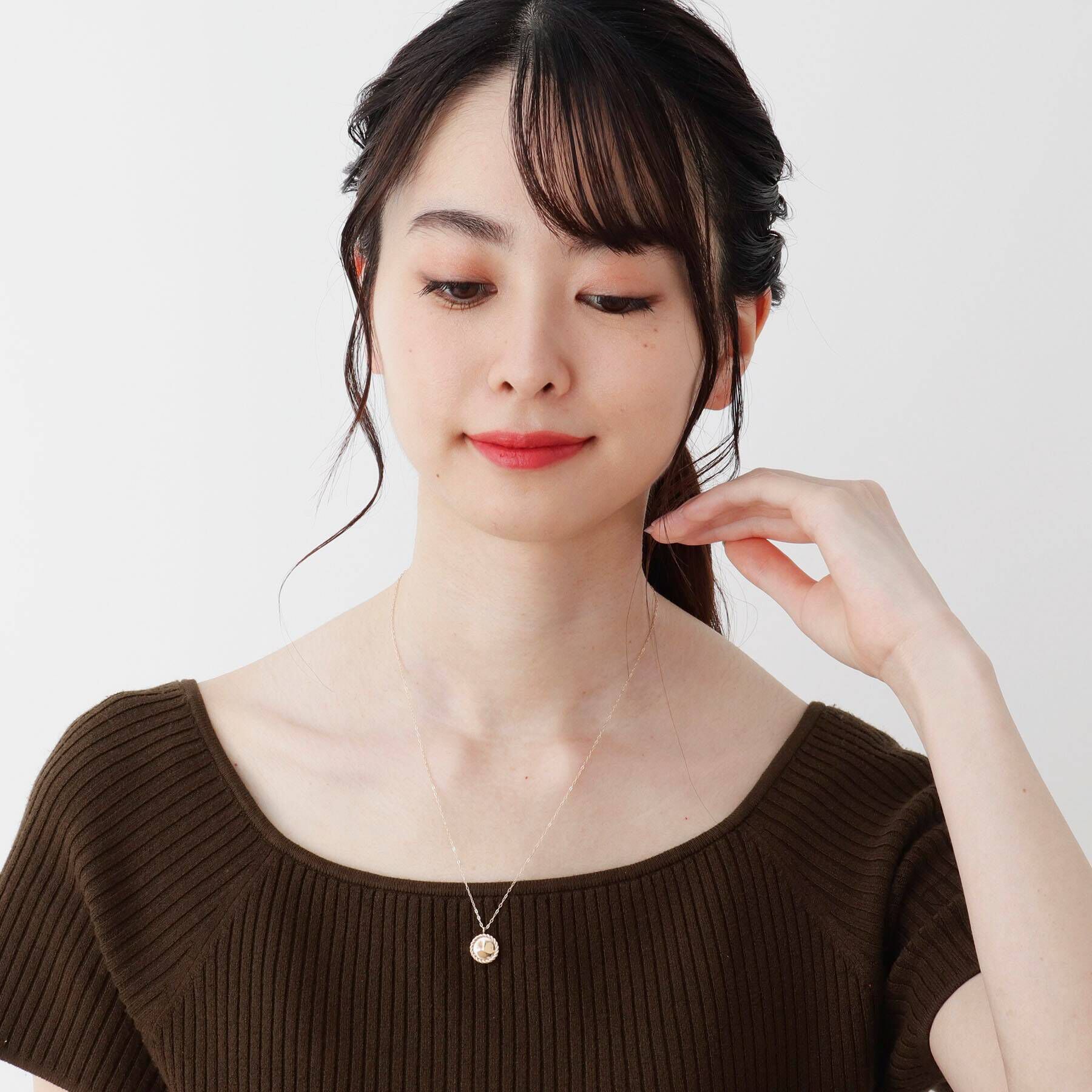 COCOSHNIK「K10コインモチーフ 縄目 ネックレス」|ネックレス|