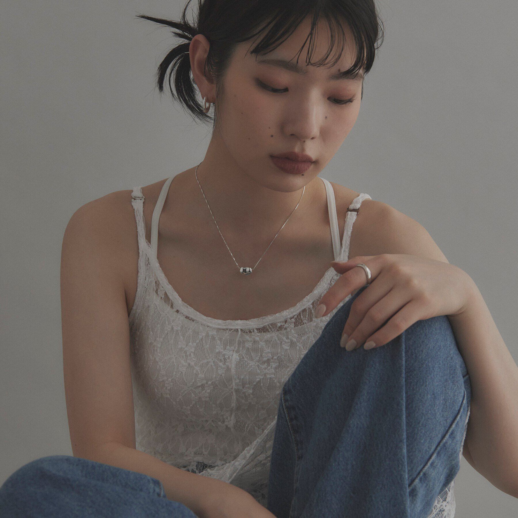 COCOSHNIK ONKITSCH「シルバー ニュアンスネック ビーンズ」|ネックレス|