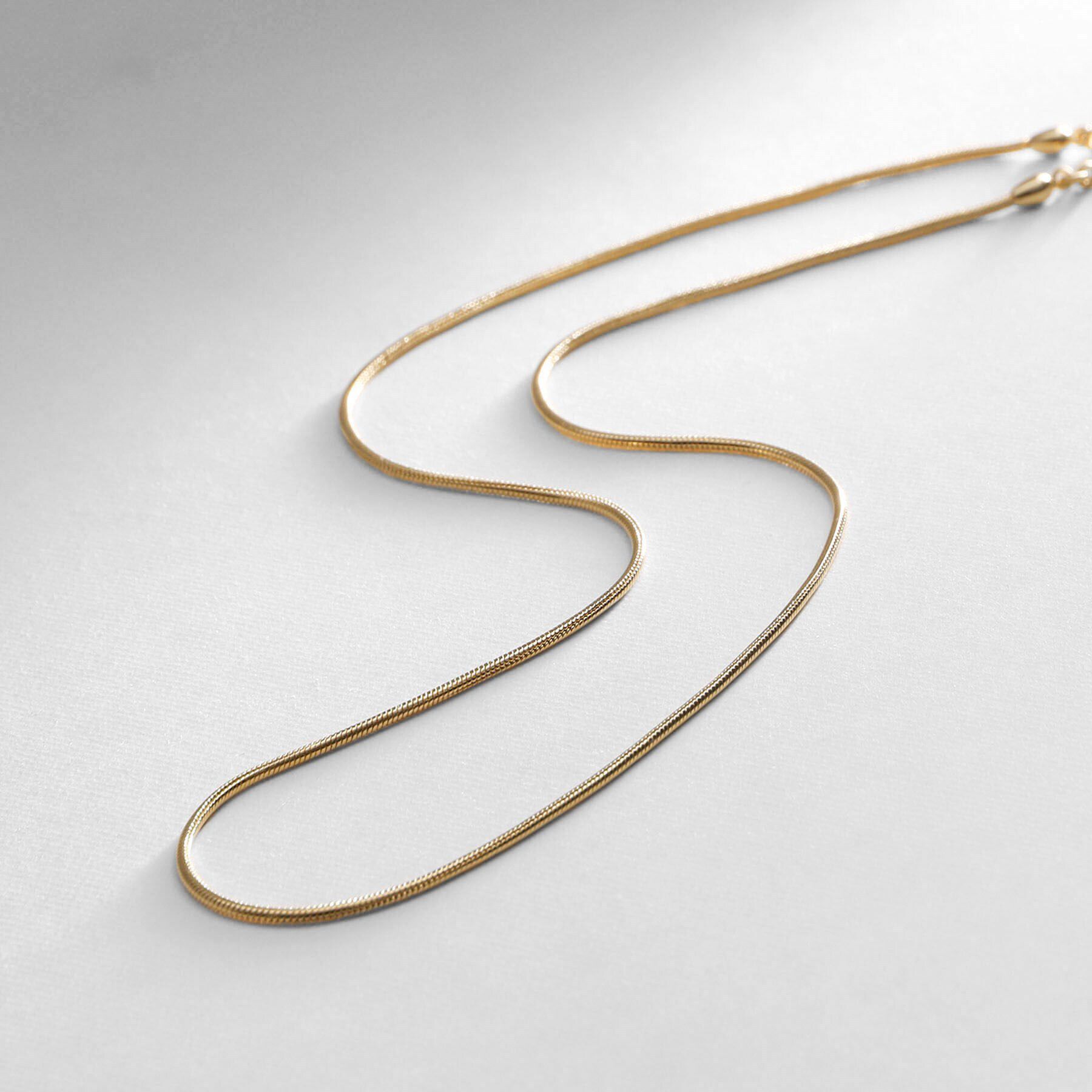 COCOSHNIK ONKITSCH「シルバー デザインチェーン スネークネックレス GP」|ネックレス|