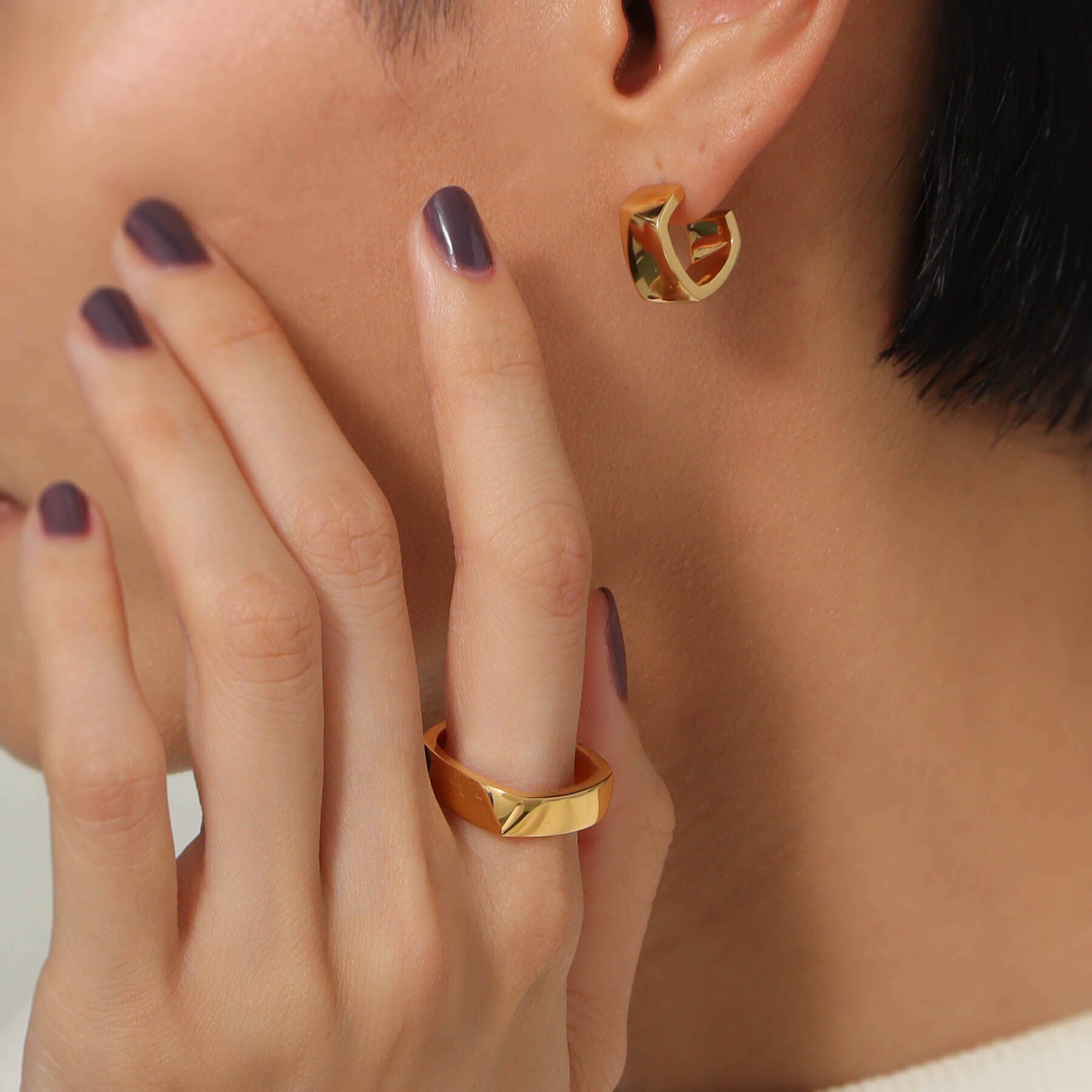 COCOSHNIK ONKITSCH「シルバー ツイストスクエア リングS GP」|リング|