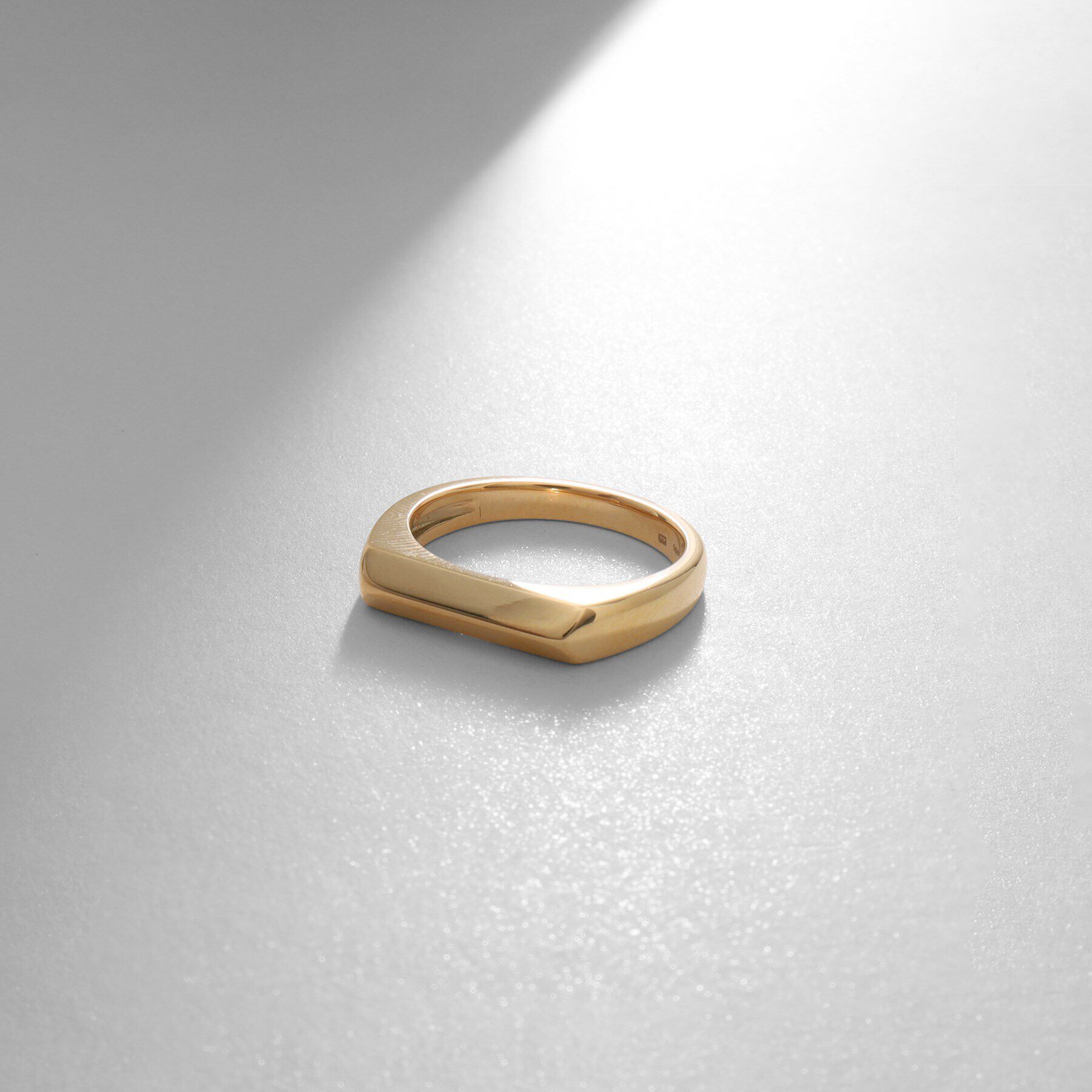 COCOSHNIK「K10面取りカットシグネット リング」|リング|