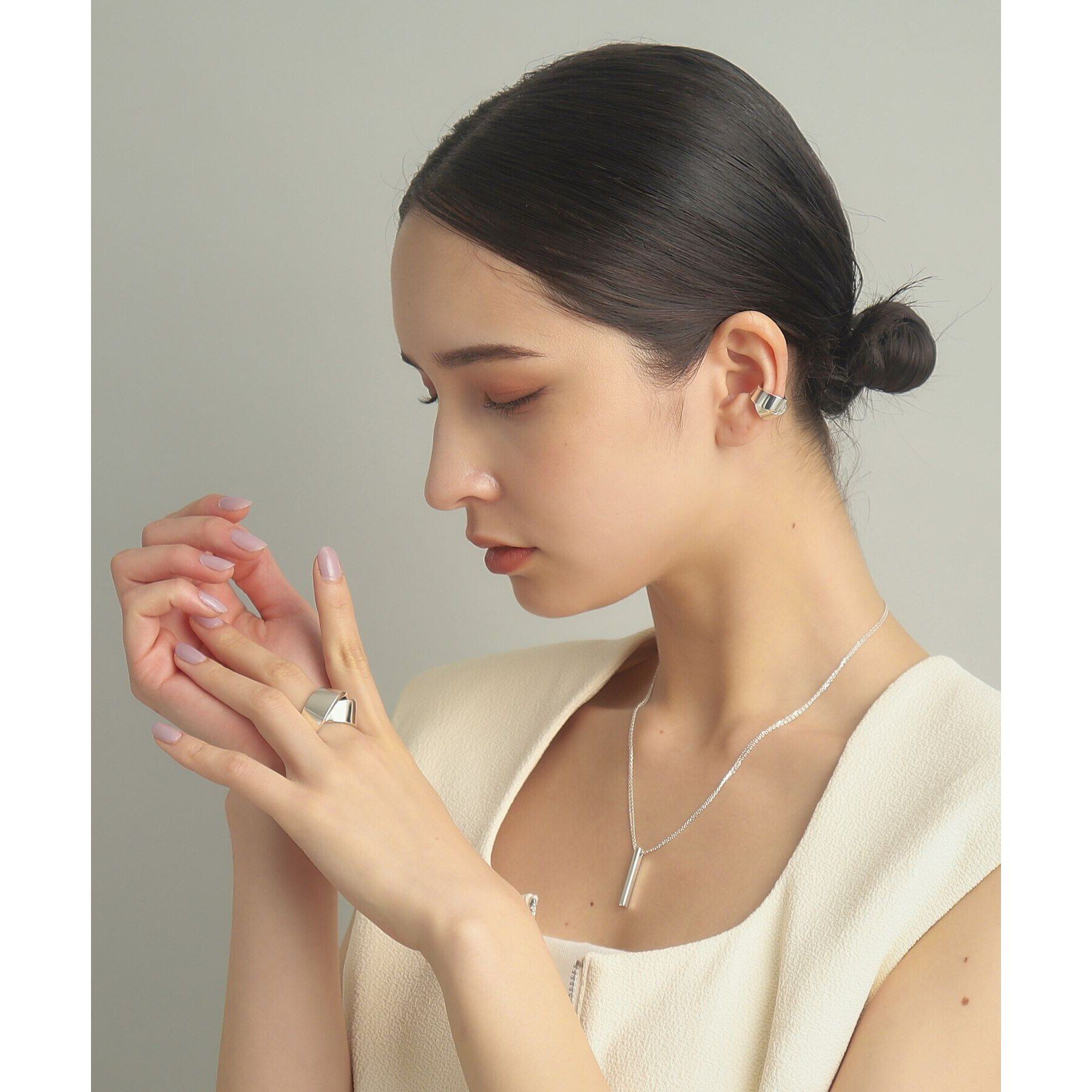 COCOSHNIK ONKITSCH「シルバー ダブルチェーンスクエアバーネックレス」|ネックレス|