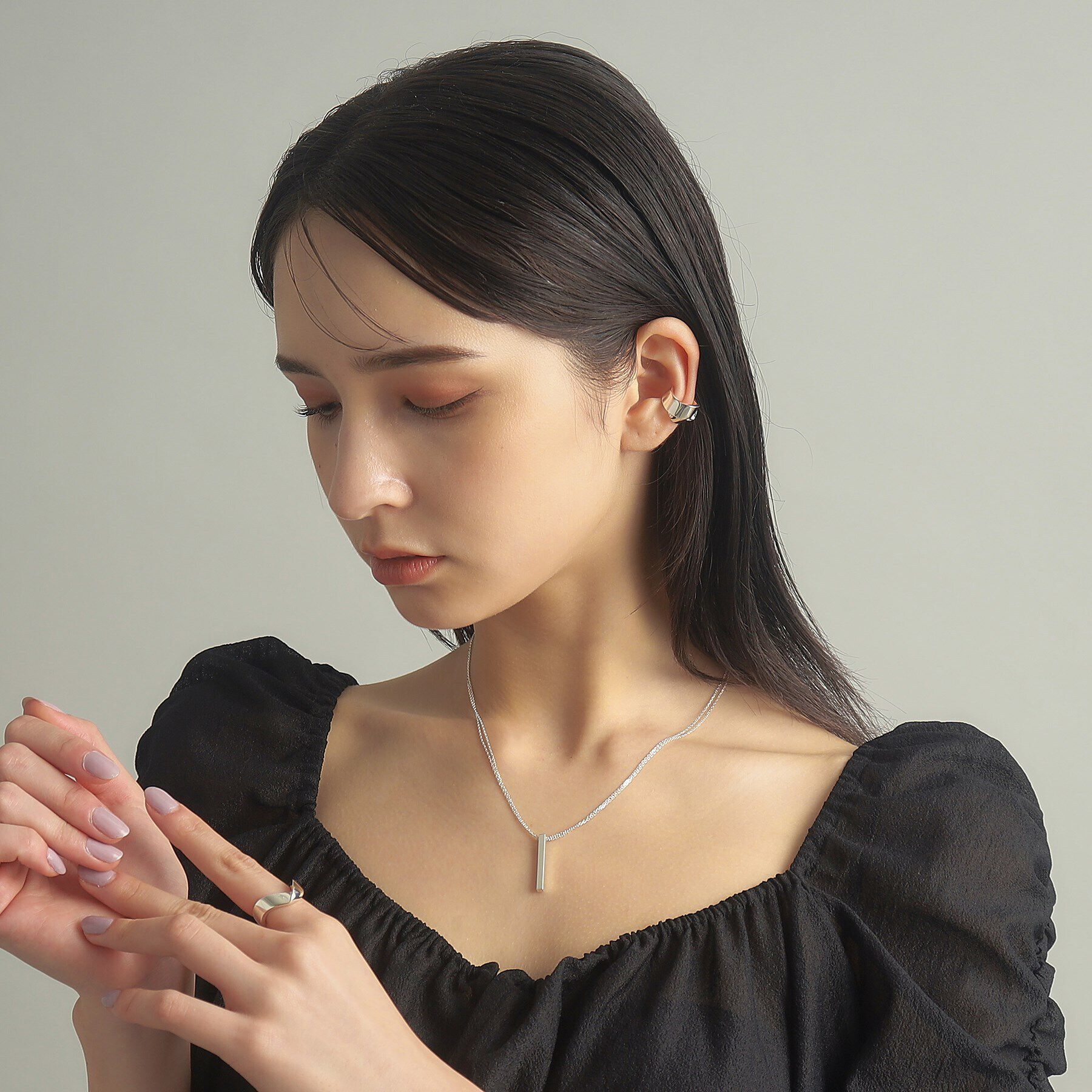 COCOSHNIK ONKITSCH「シルバー ダブルチェーンスクエアバーネックレス」|ネックレス|