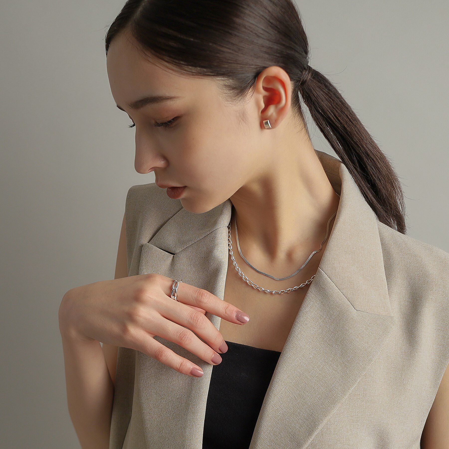 COCOSHNIK ONKITSCH「シルバー ロングカーブチェーンモチーフリング」|リング|