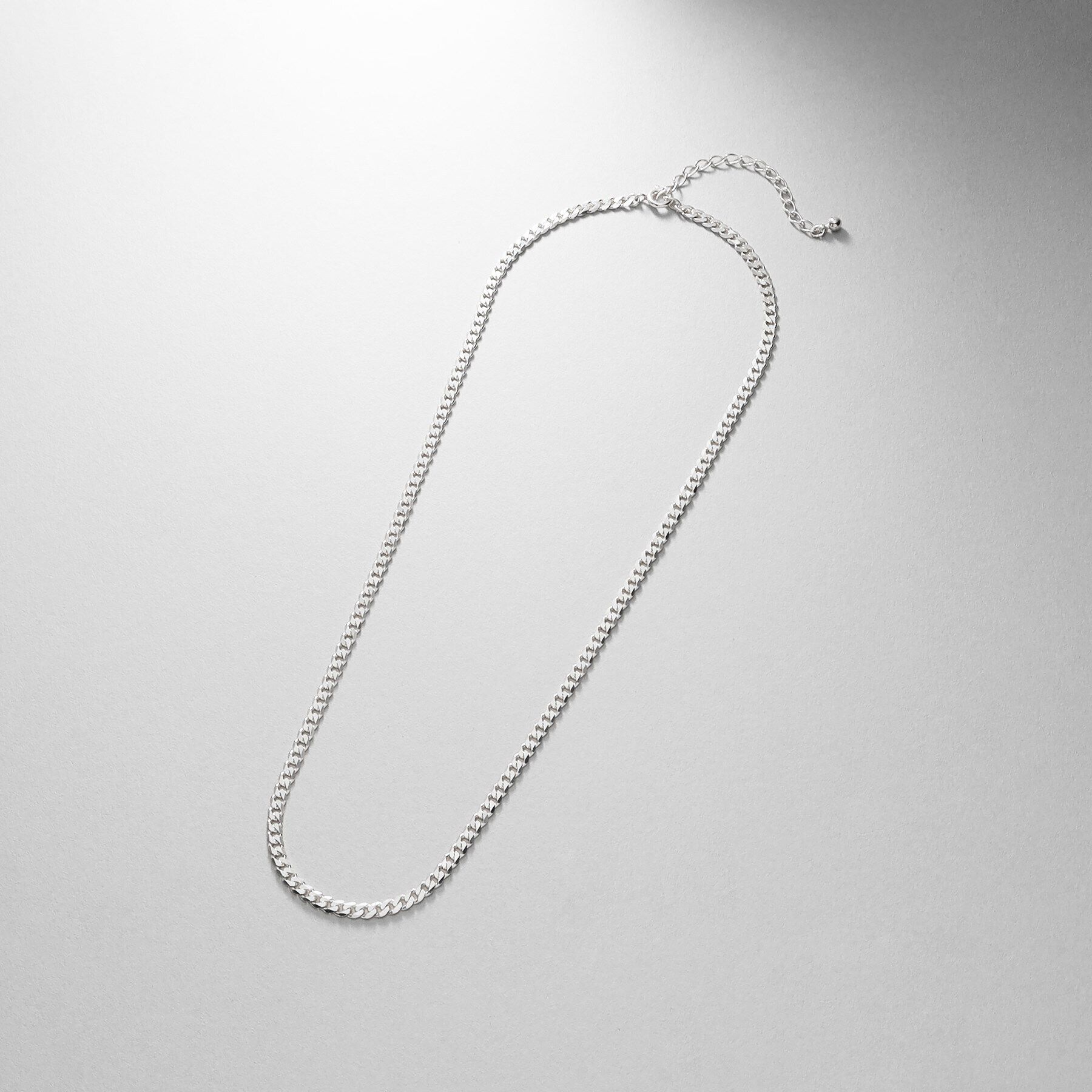 COCOSHNIK ONKITSCH「シルバー デザインチェーン ライトフラットカーブネックレス（38cm）」|ネックレス|