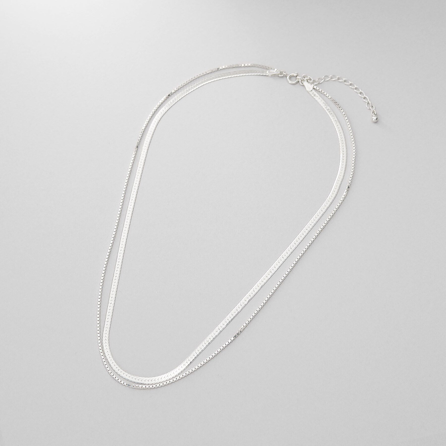 COCOSHNIK ONKITSCH「シルバー コンビネーションチェーン フラットスネーク ベネチアンネックレス」|ネックレス|