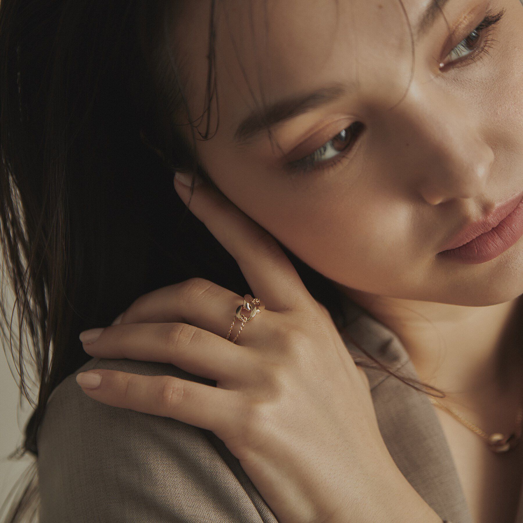 COCOSHNIK「K10キヘイモチーフダブルチェーン リング大」|リング|