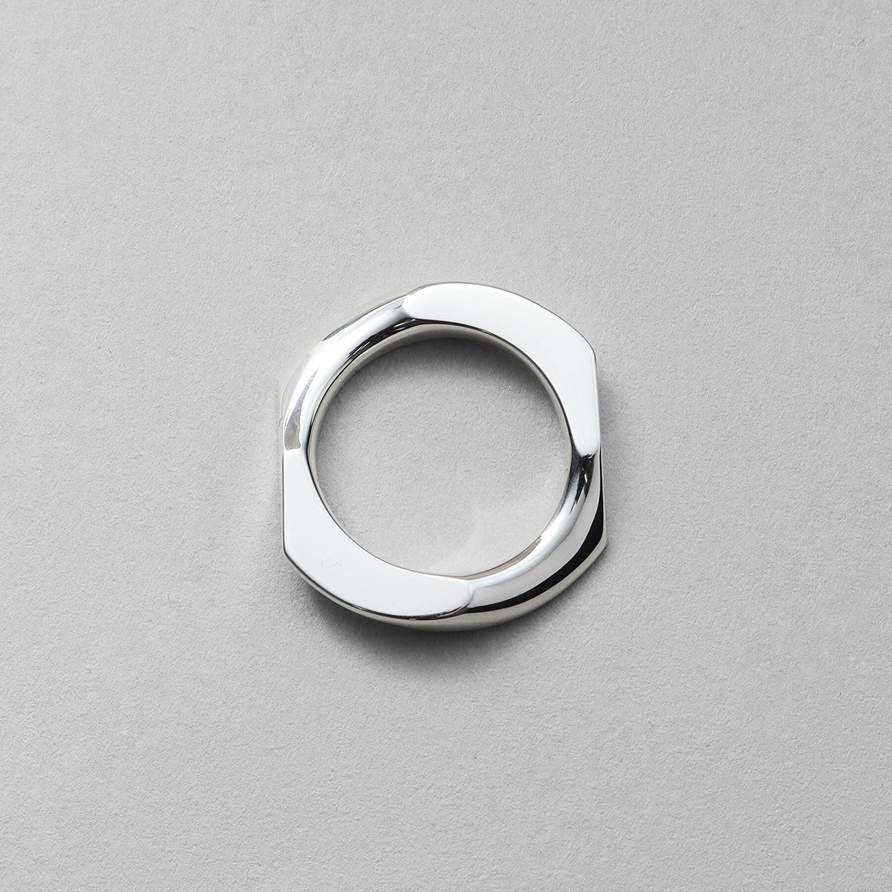 COCOSHNIK ONKITSCH「シルバー カーブチェーンモチーフリング」|リング|