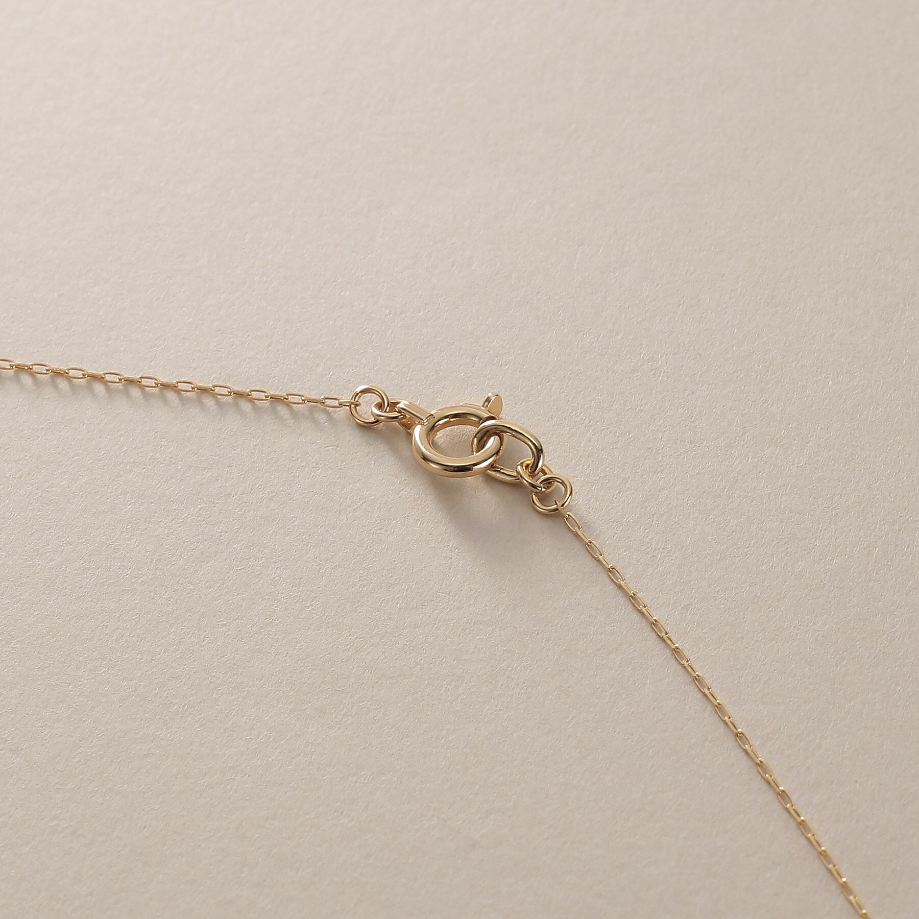 COCOSHNIK「K18カッティングバー ネックレス」|ネックレス|