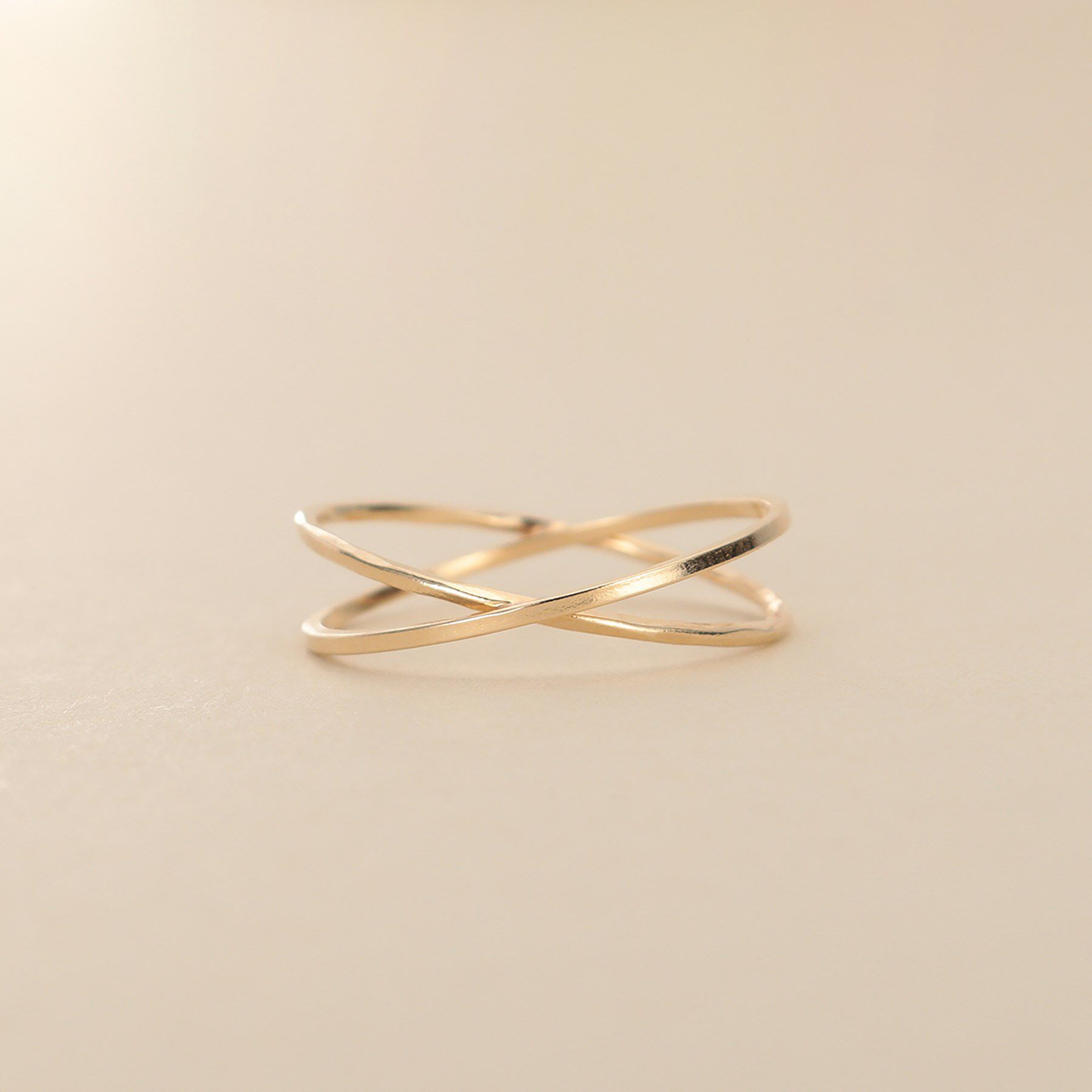 COCOSHNIK ONKITSCH「K10スキニーリング デュアルクロス」|リング|