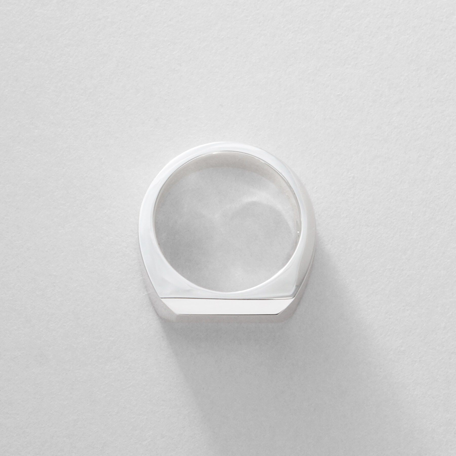 COCOSHNIK ONKITSCH「シルバー バケットカット シグネットリング（16号、18号）」|リング|