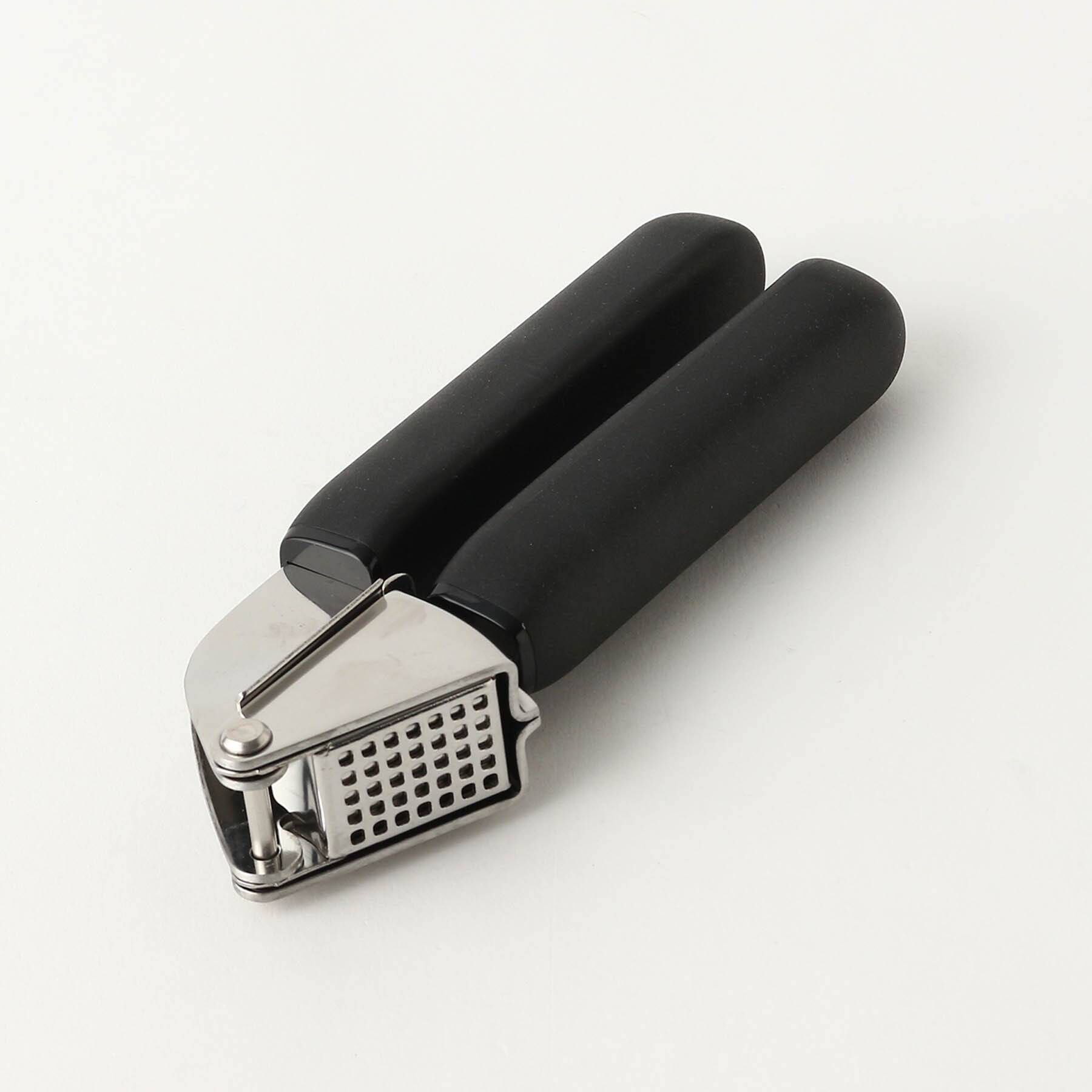 212 KITCHEN STORE「OXO ガーリックプレス ＜OXO オクソー＞」|食器・キッチングッズ|