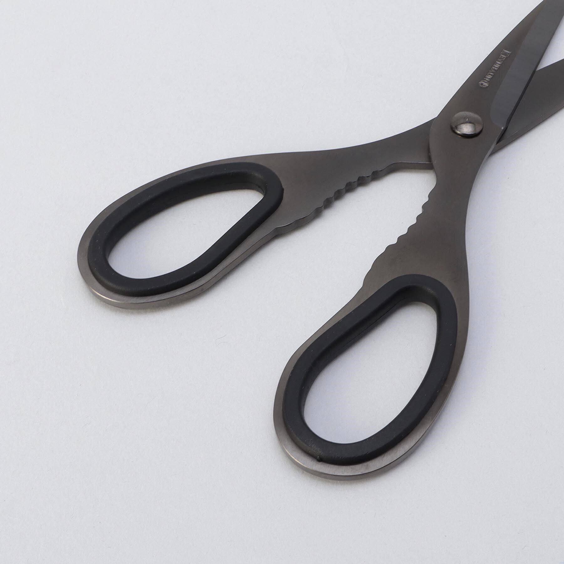 212 KITCHEN STORE「キッチンバサミ BK ＜KEVNHAUN ケヴンハウン＞」|食器・キッチングッズ|