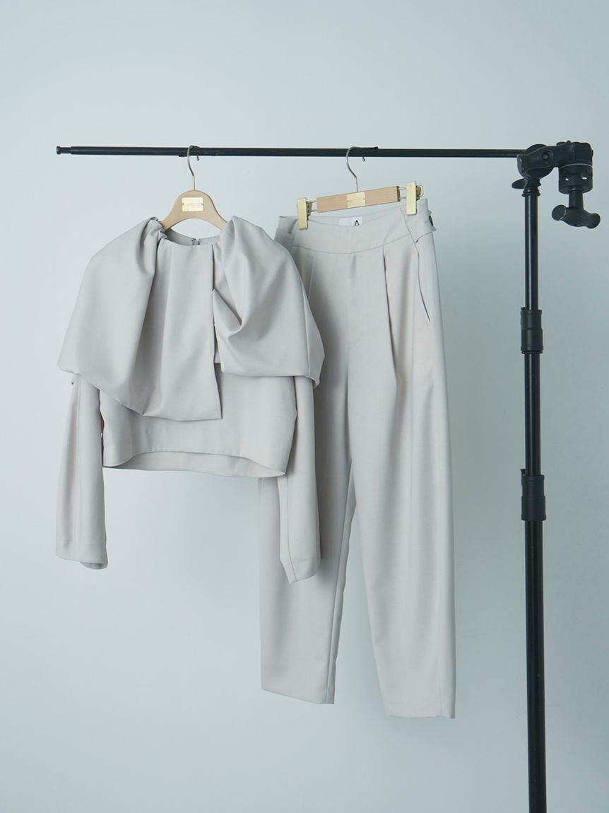 emmi atelier「【emmi atelier】金子綾 コラボコクーンパンツ」|チノ|