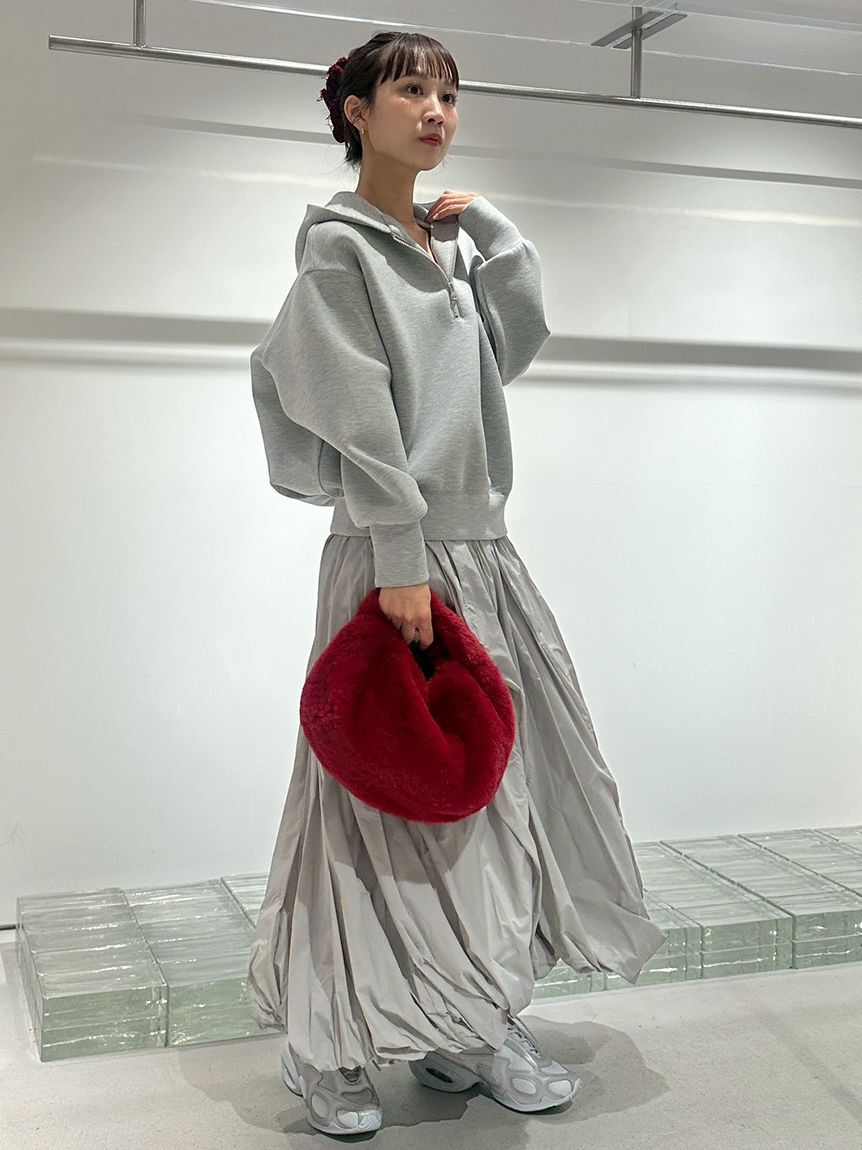 emmi atelier「ダンボールフーディ&times;スカートセット」|ワンピース|