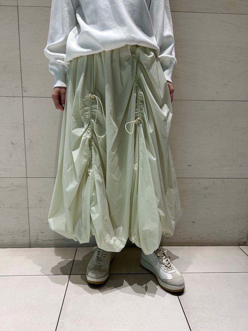 emmi atelier「ドロストバルーンスカート/撥水」|スカート|