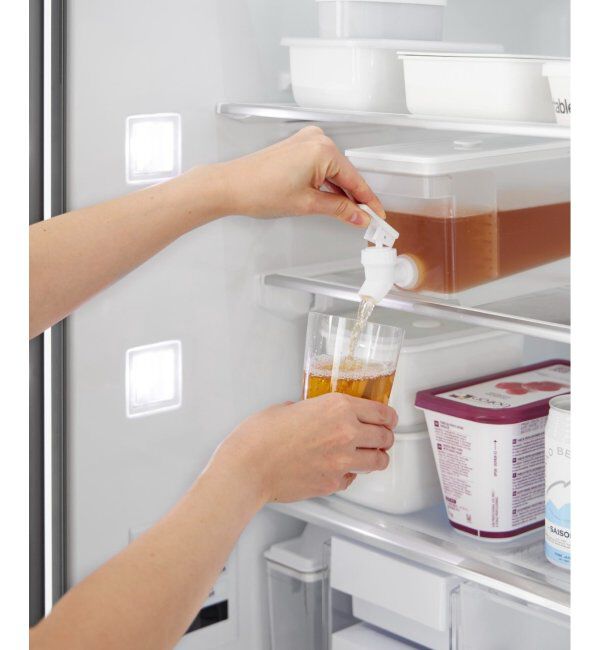 Lbc with Life「【WEB限定】tower冷蔵庫ドリンクサーバー　タワー　1.8L(1584 1585)」|食器・キッチングッズ|ホワイト