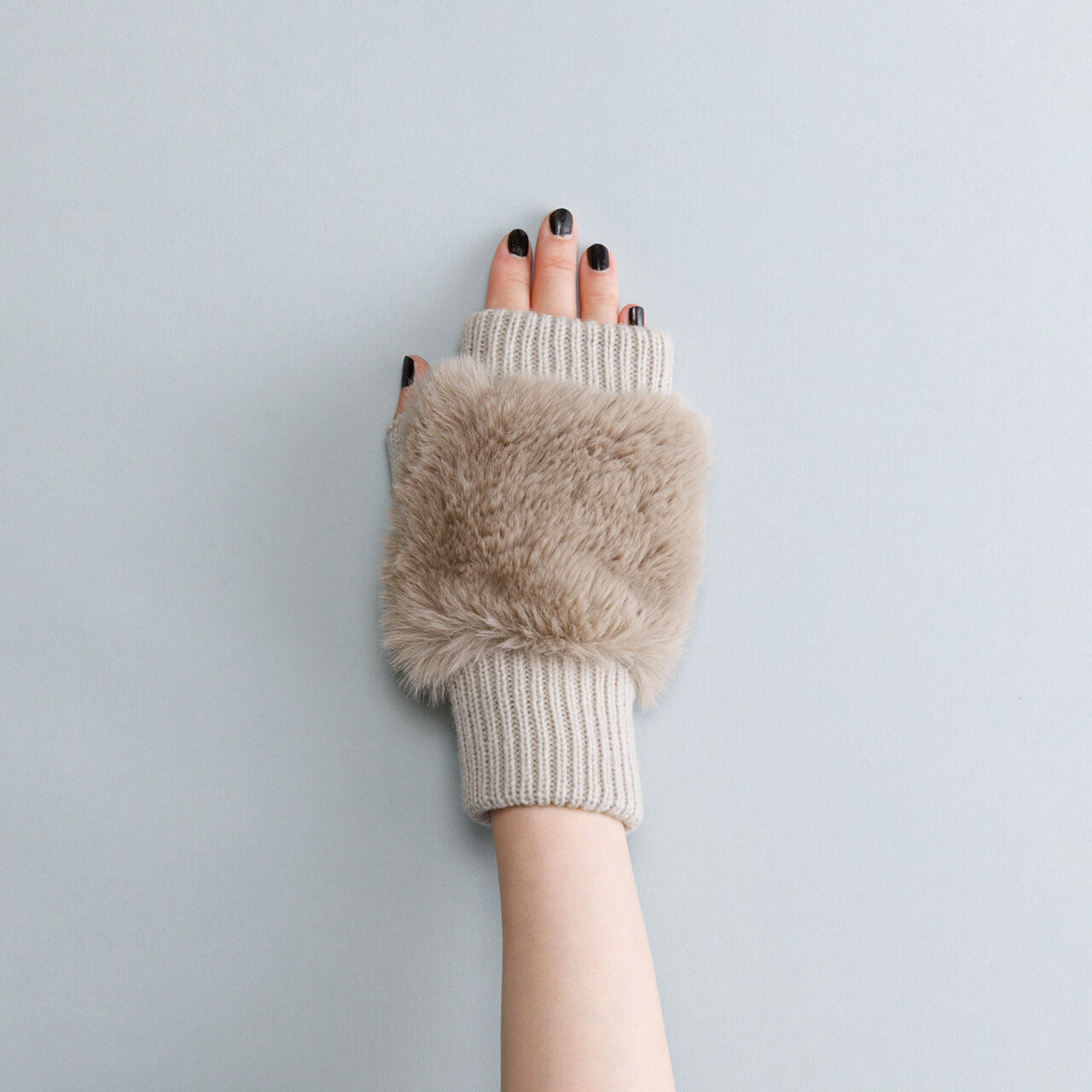 BACKYARD FAMILY「クロダ 手袋 レディース 通販 グローブ 手ぶくろ 指なし ハンドウォーマー ハンドカバー 暖かい」|手袋|