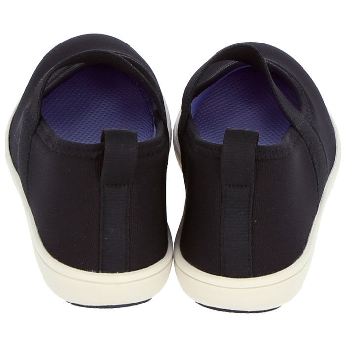 BACKYARD FAMILY「パンプス ストラップ 通販 軽量 軽い フラット フィット 履きやすい 歩きやすい ストレッチ」|パンプス|