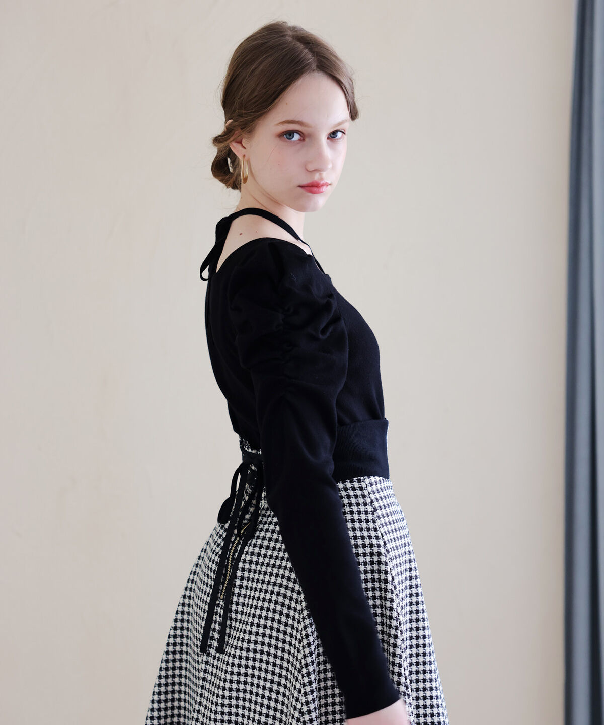 アンドクチュール「スクエアネックホルターリボンプルオーバー」|ニット・セーター|