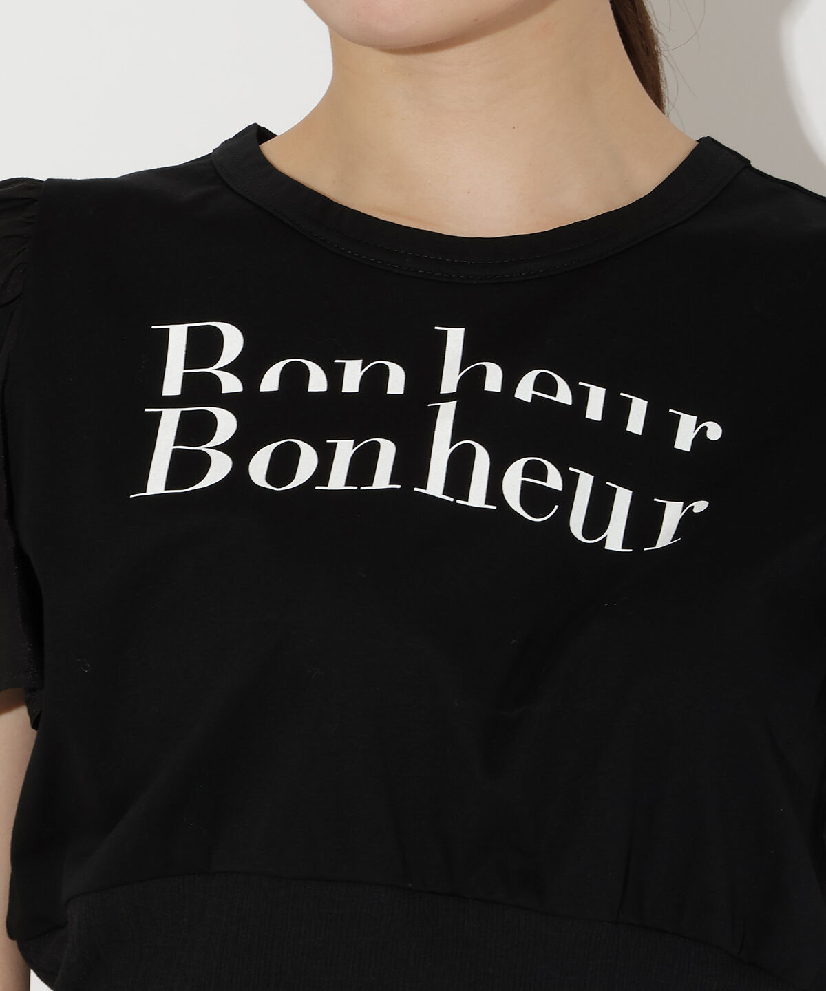 アンドクチュール「クロップドロゴTシャツ」|Tシャツ・カットソー|