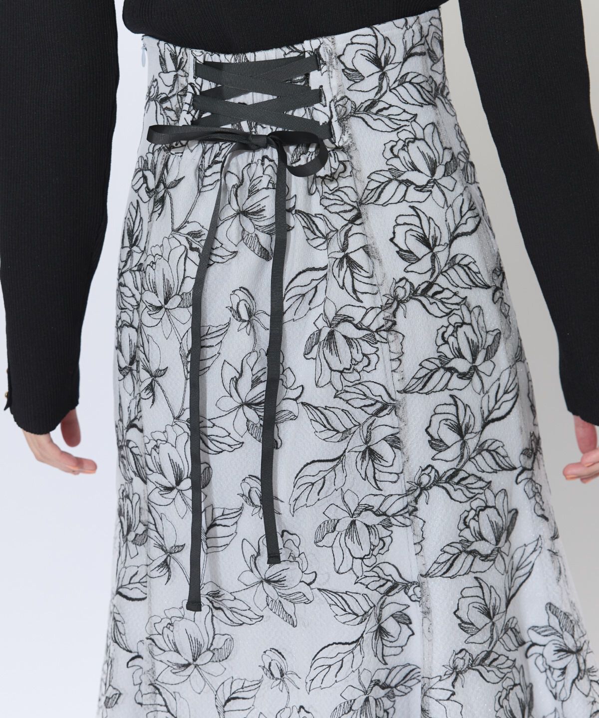 アンドクチュール「チュールヘムフローラルスカート」|フレア|