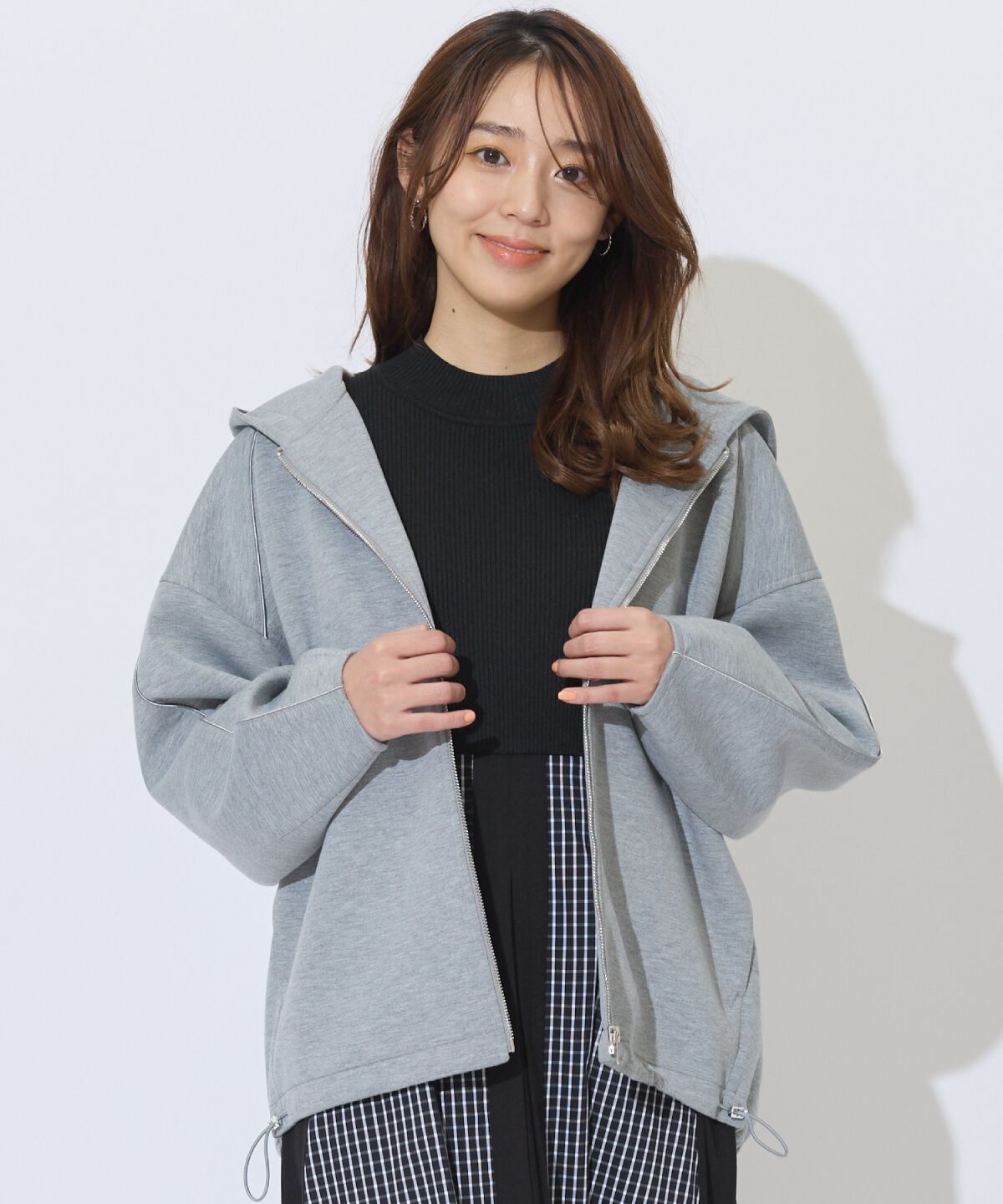 アンドクチュール「ダンボールポンチフーディーブルゾン」|ブルゾン・スタジャン|グレー