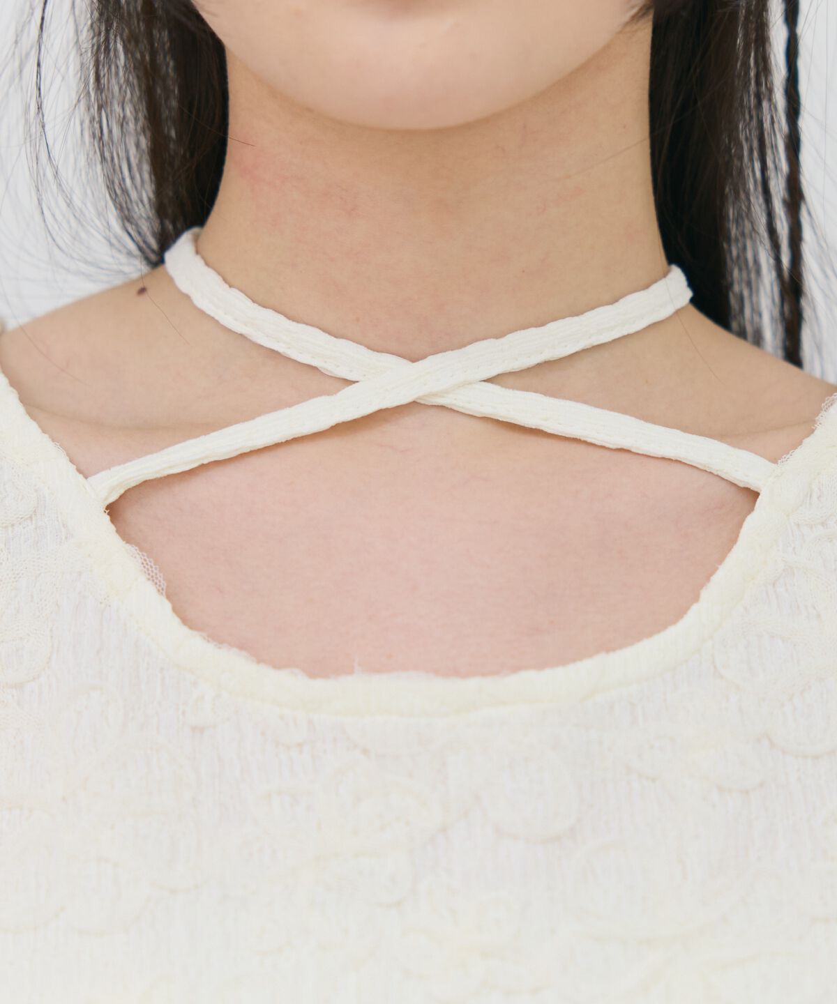 REDYAZEL「3DフラワーレースコンパクトTシャツ」|Tシャツ・カットソー|