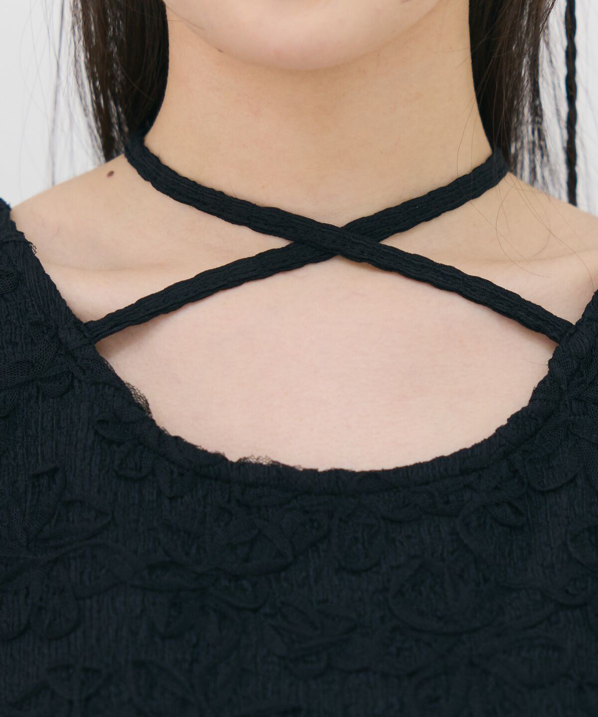 REDYAZEL「3DフラワーレースコンパクトTシャツ」|Tシャツ・カットソー|