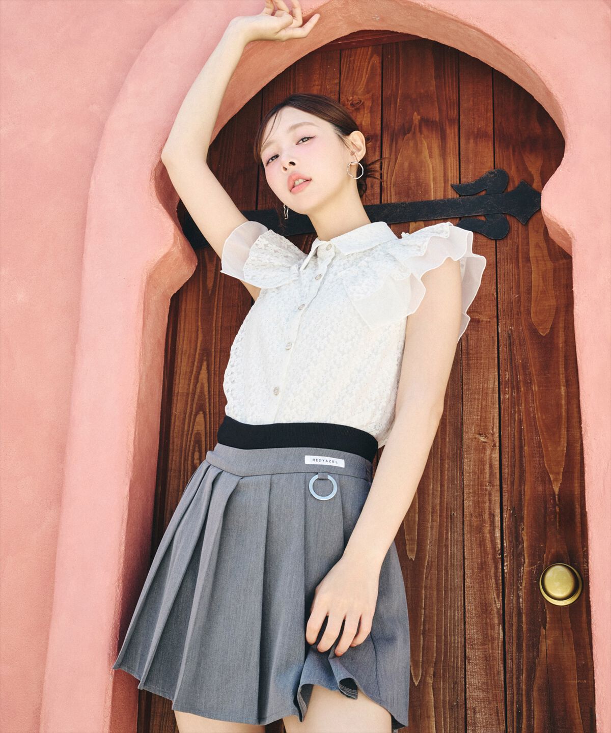 REDYAZEL「Wベルトワイドプリーツミニスカート」|フレア|グレー