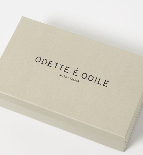 ODETTE E ODILE「ラウンドオペラビジュー フラット10&uarr;」|パンプス|