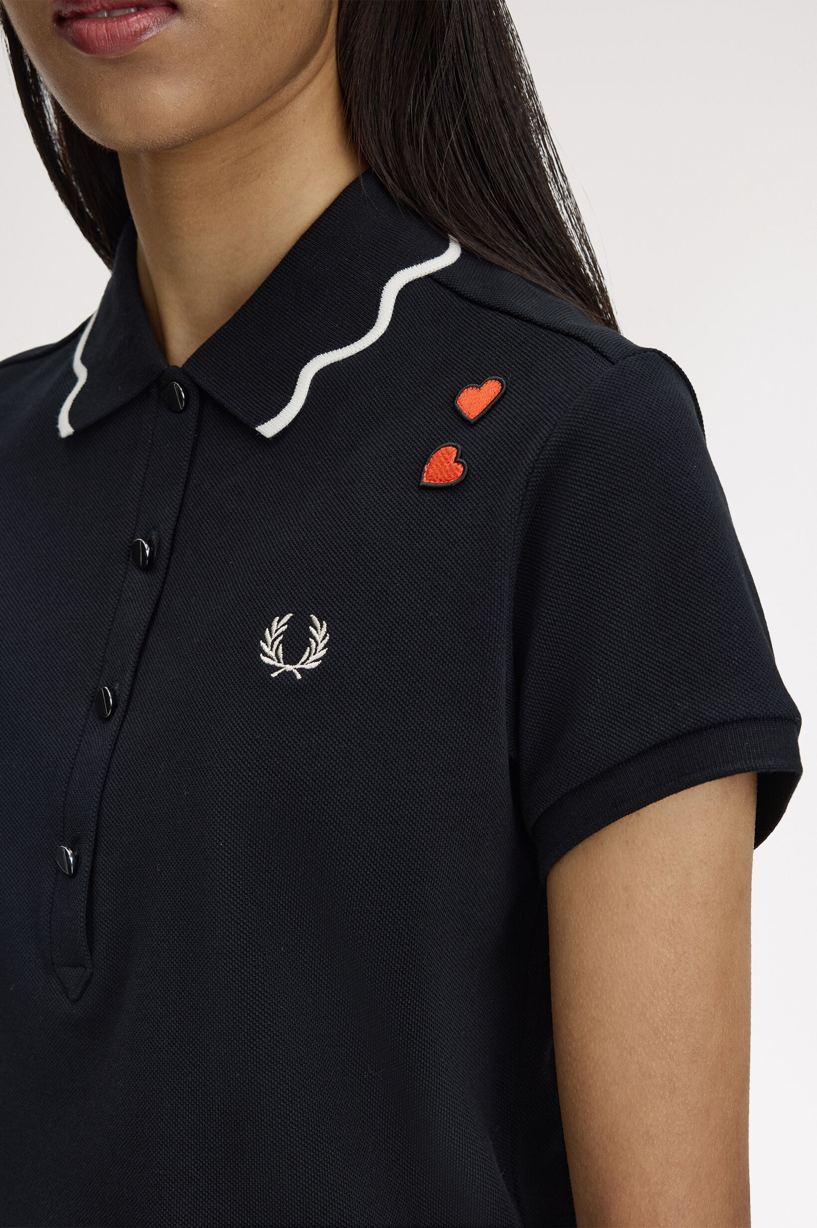 FRED PERRY 「Amy Winehouse Scalloped Trim Polo Shirt」|ポロシャツ|