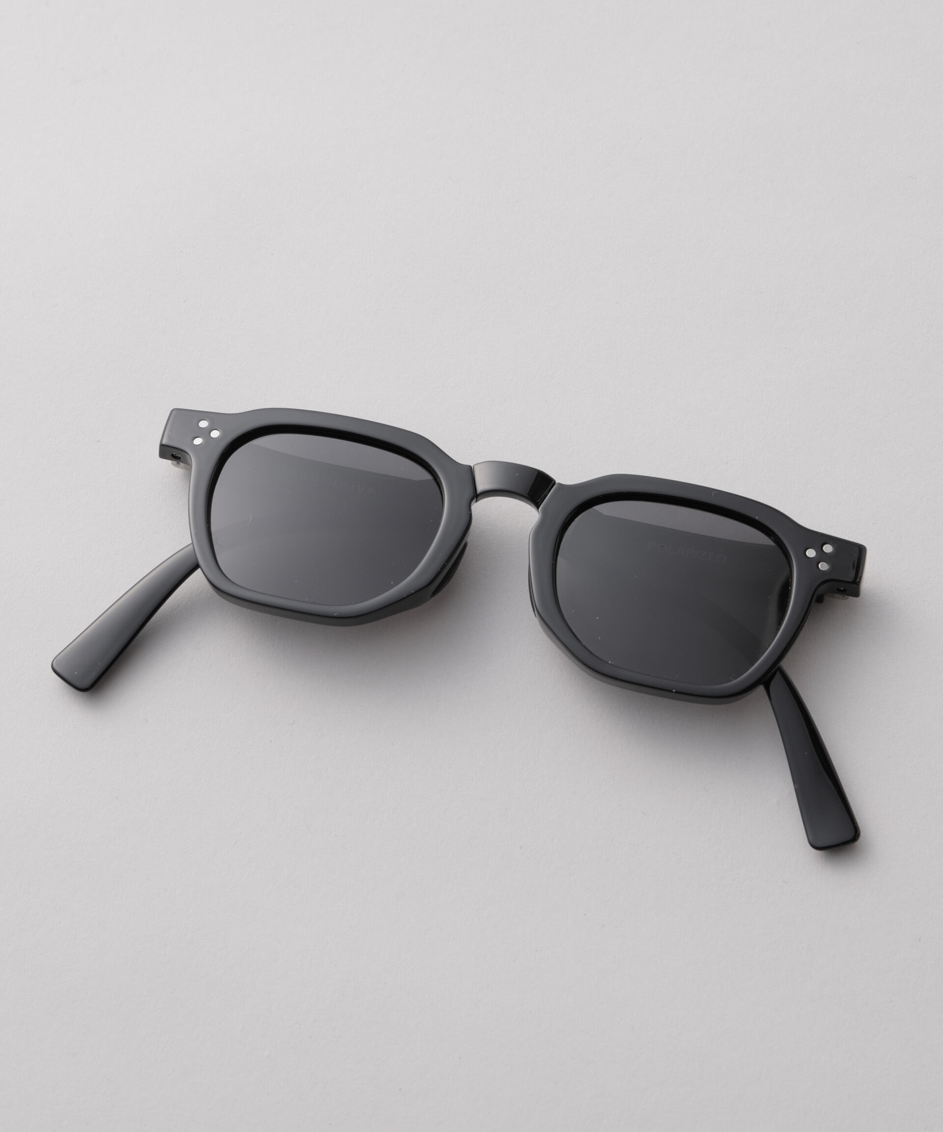 nano･universe「アイウェア/オクタゴン型 折り畳み式サングラス」|メガネ|ブラック